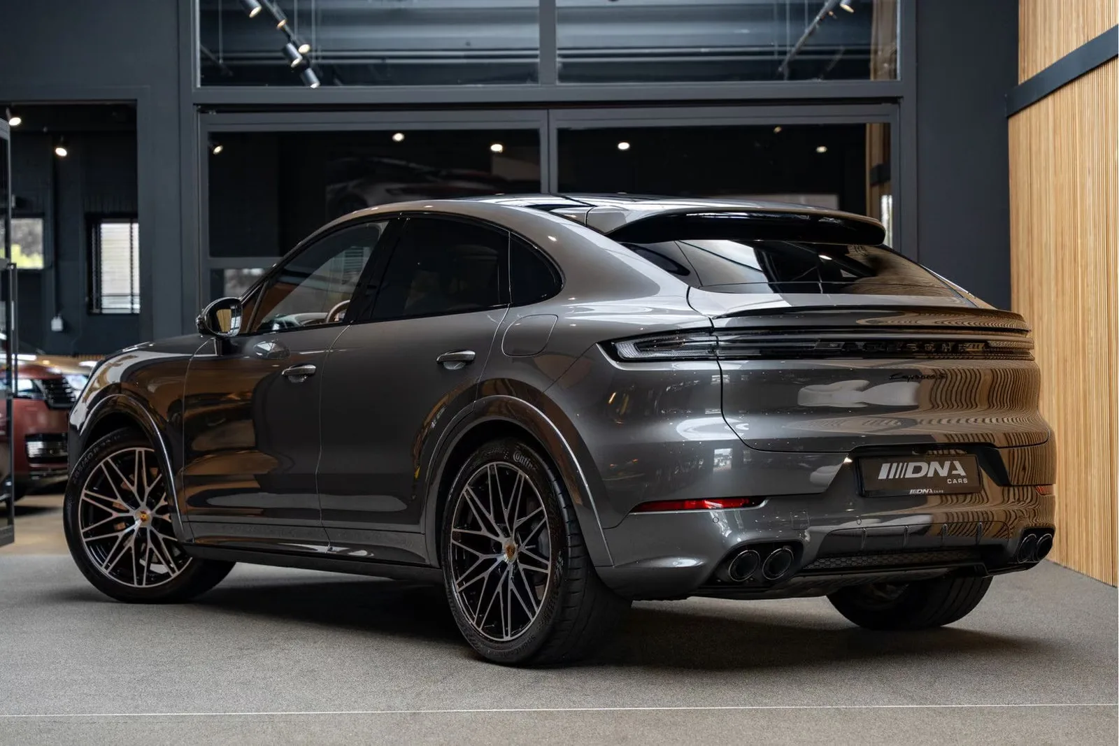 2024 Porsche Cayenne Coupé S E-Hybrid, 4/30