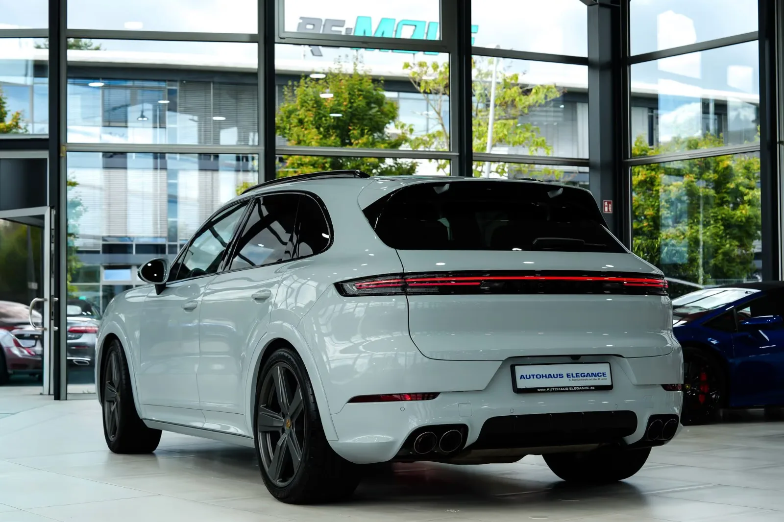 2024 Porsche Cayenne Coupé, 3/30