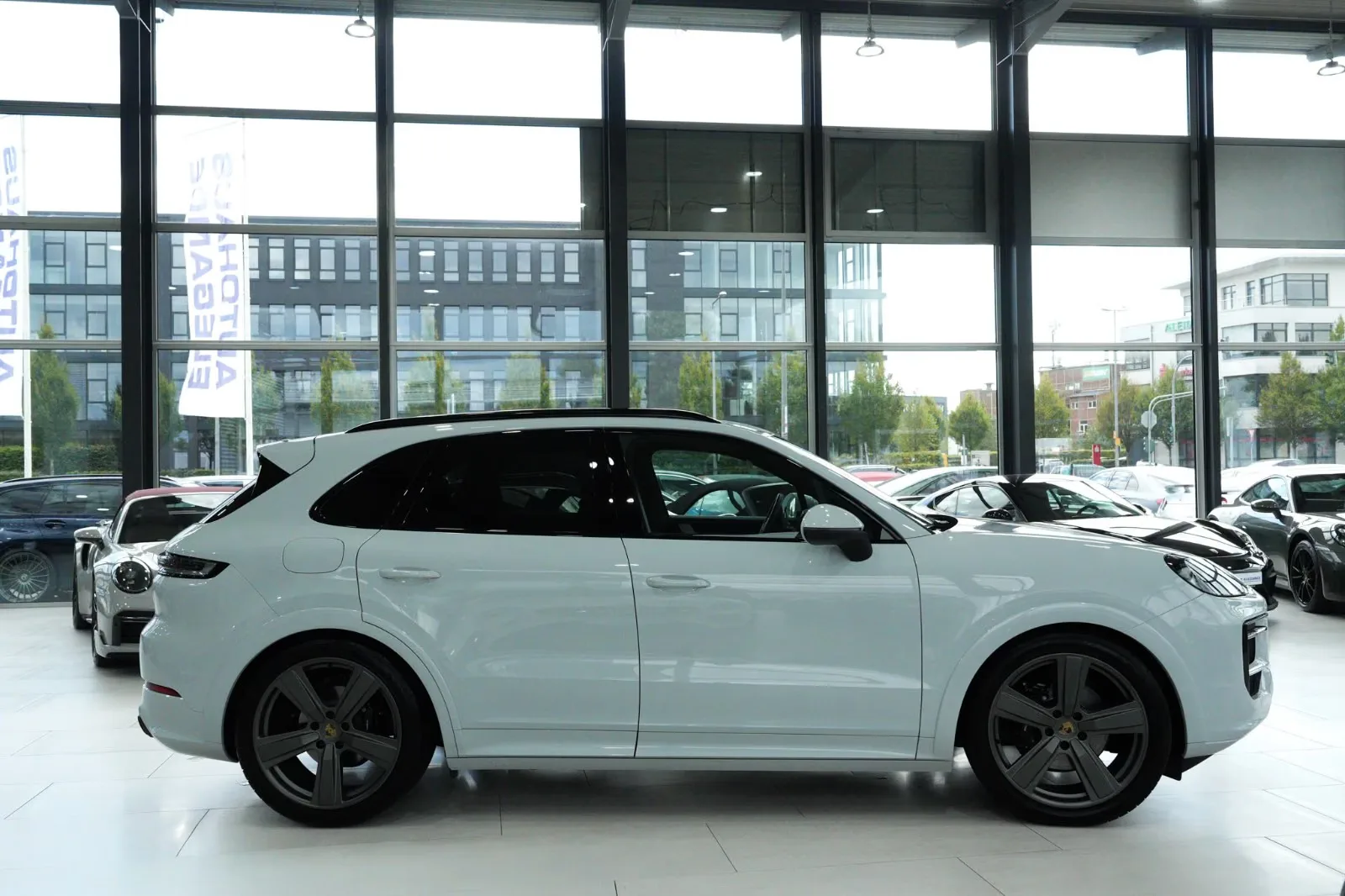 2024 Porsche Cayenne Coupé, 4/30