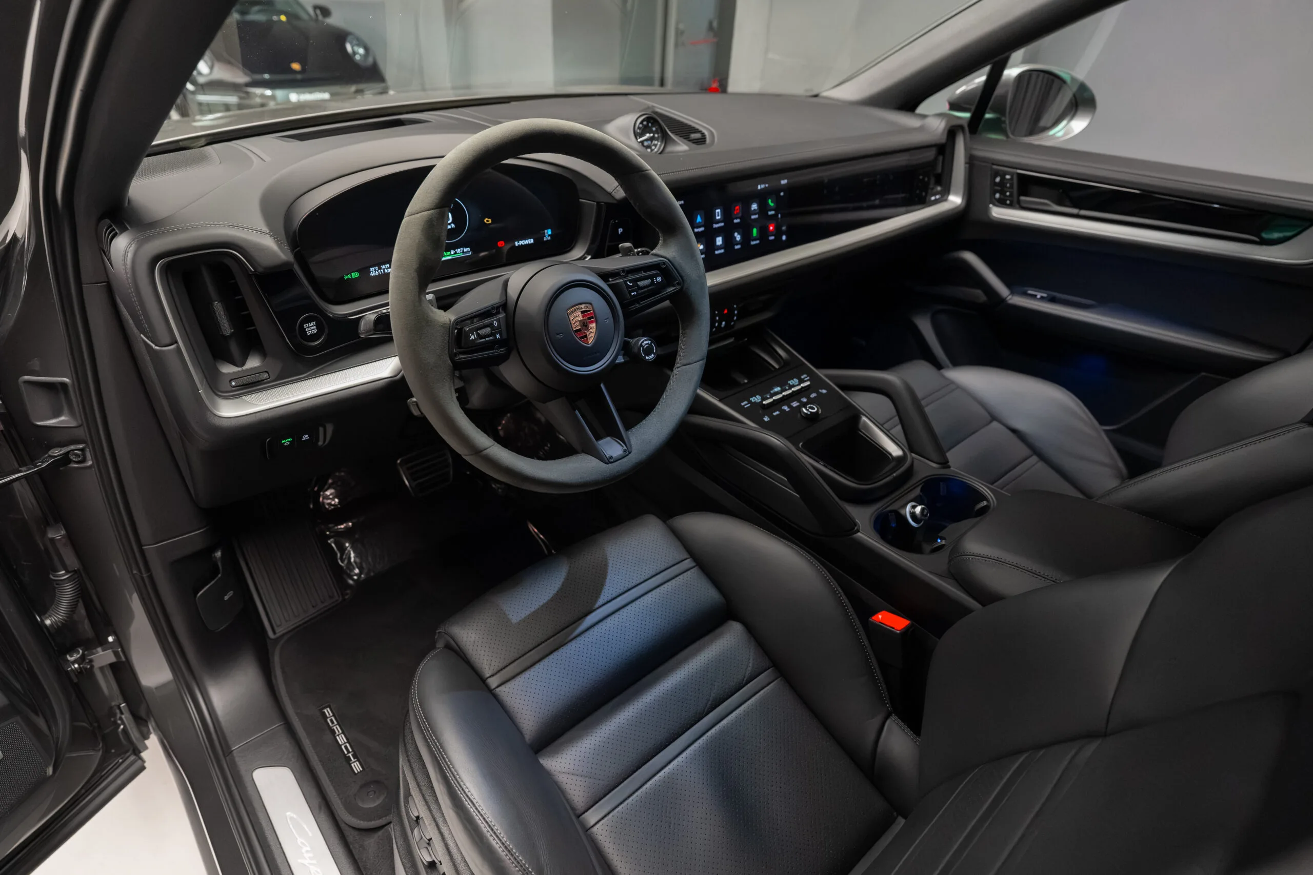 2024 Porsche Cayenne Coupé S E-Hybrid, 15/30