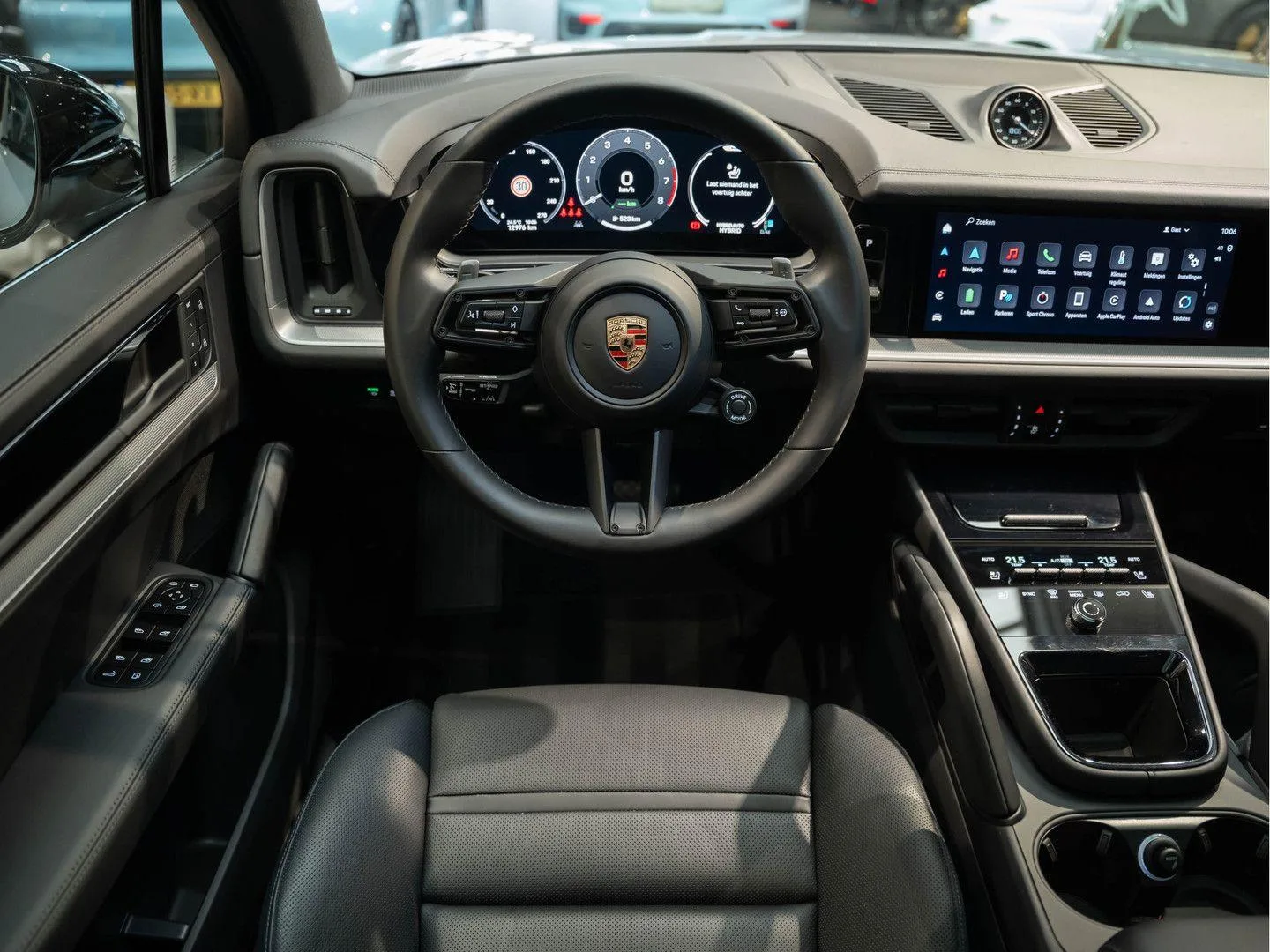 2024 Porsche Cayenne E-Hybrid, 7/30