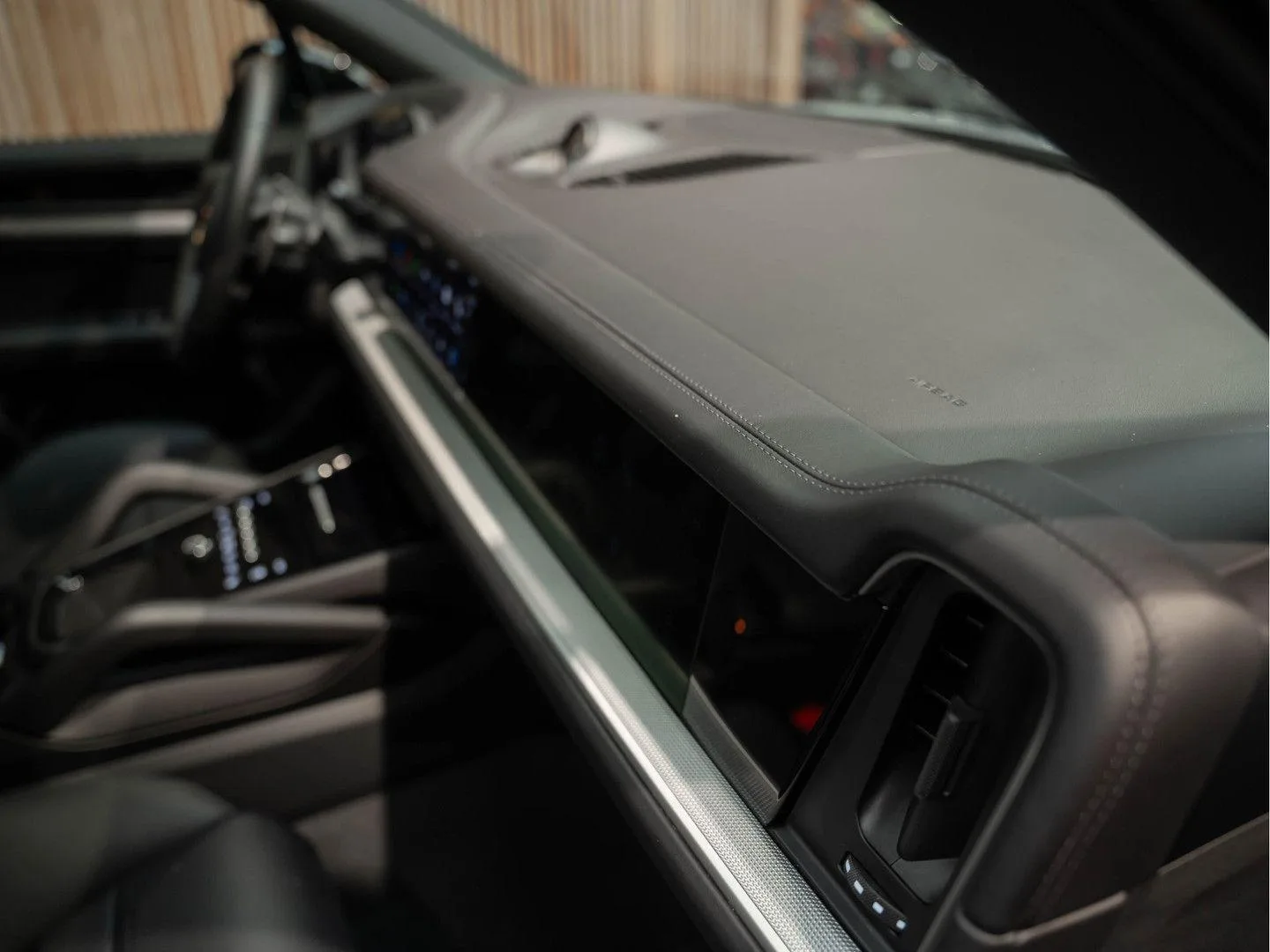 2024 Porsche Cayenne E-Hybrid, 29/30