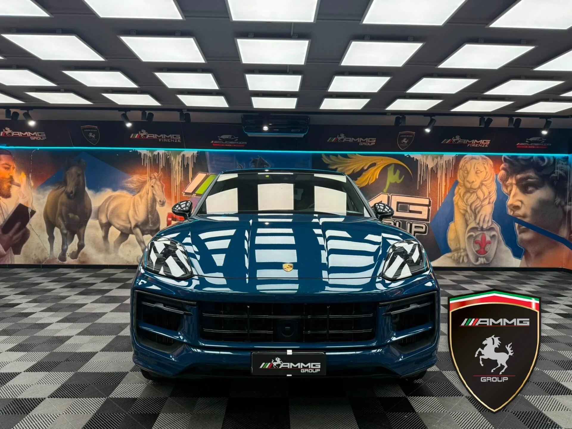2024 Porsche Cayenne E-Hybrid Coupé, 2/15