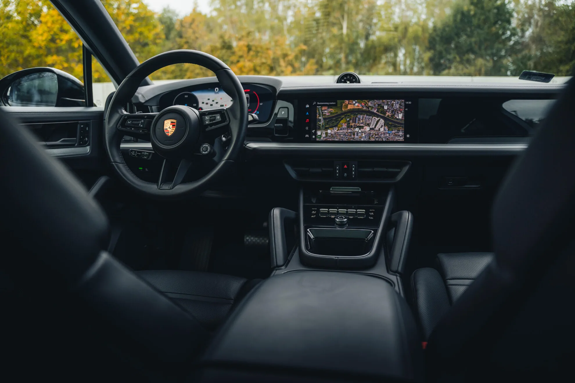 2024 Porsche Cayenne E-Hybrid Coupé, 19/30