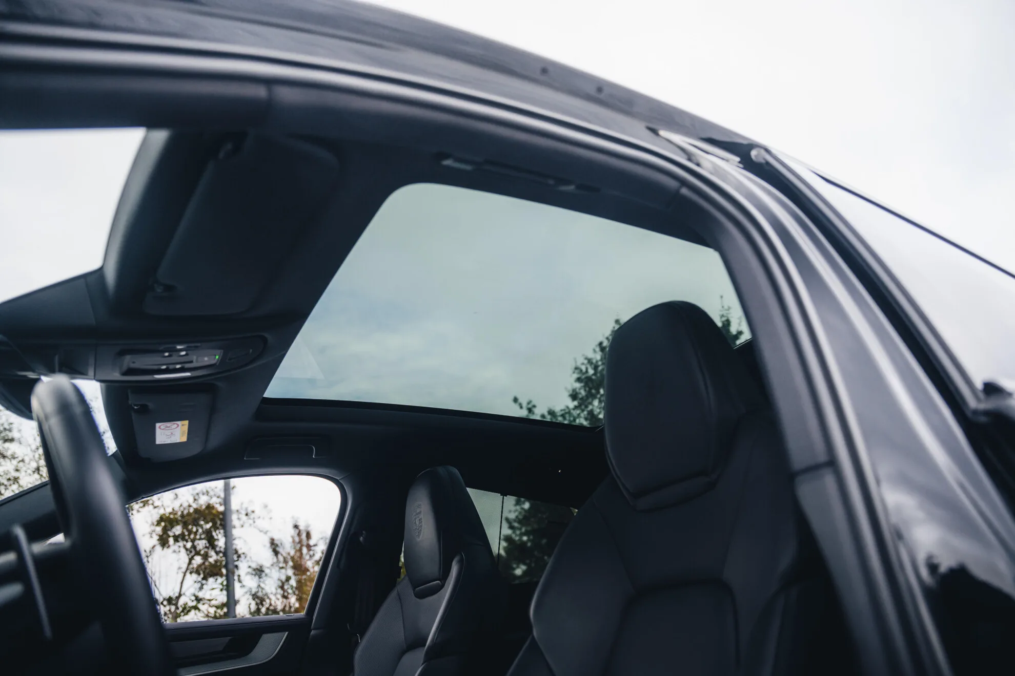 2024 Porsche Cayenne E-Hybrid Coupé, 30/30