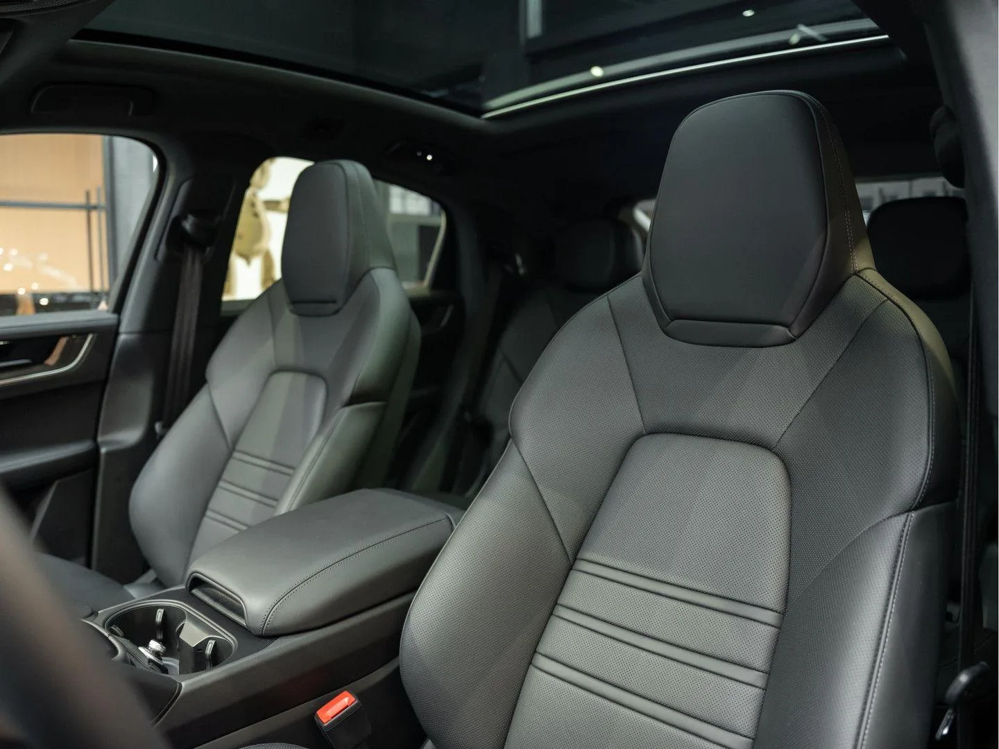 2024 Porsche Cayenne E-Hybrid Coupé, 10/30