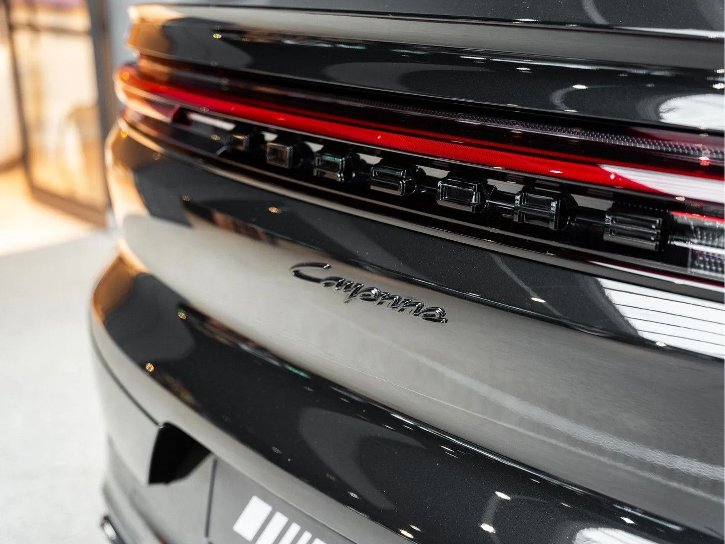 2024 Porsche Cayenne E-Hybrid Coupé, 17/30