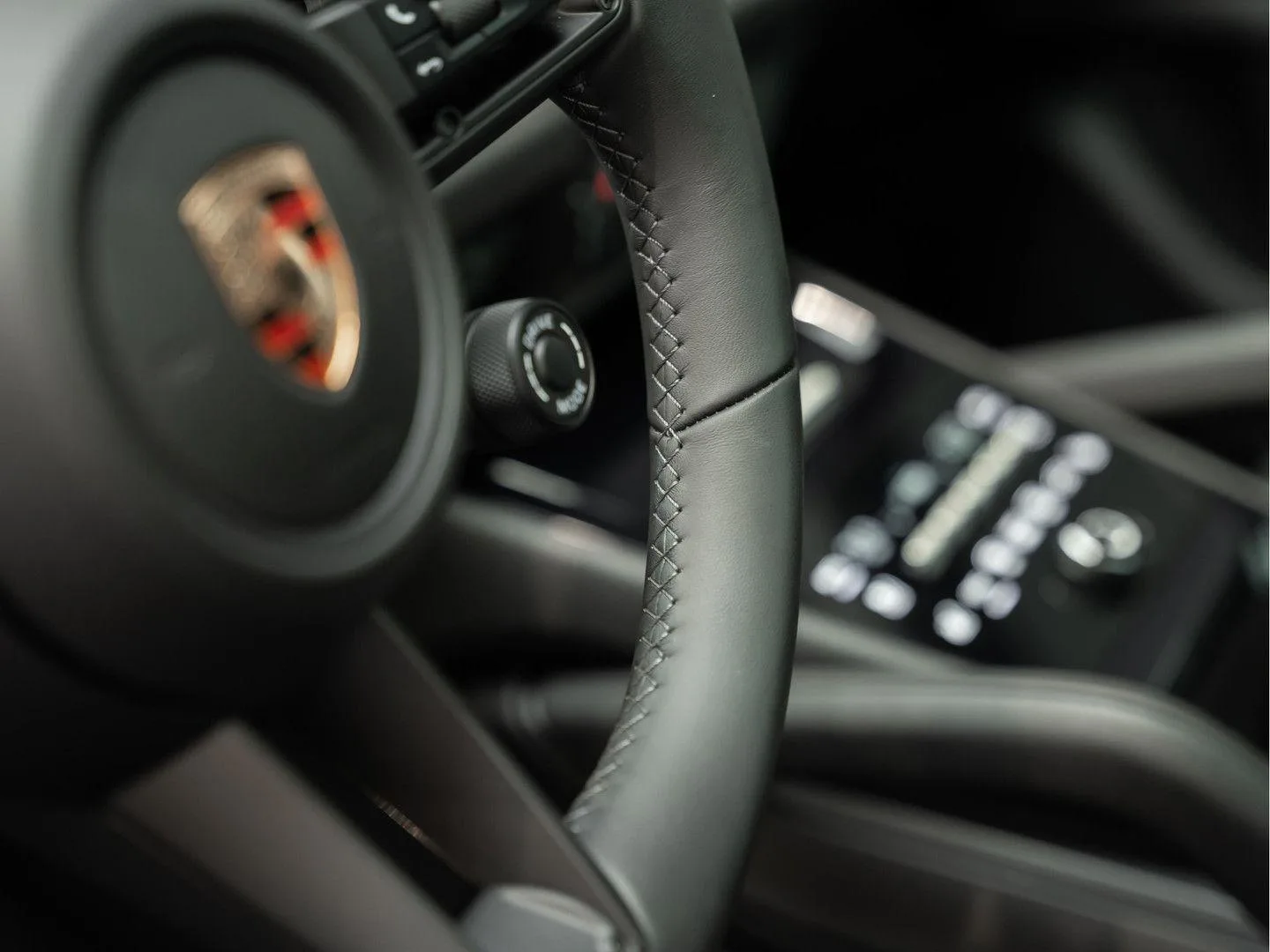 2024 Porsche Cayenne E-Hybrid Coupé, 27/30