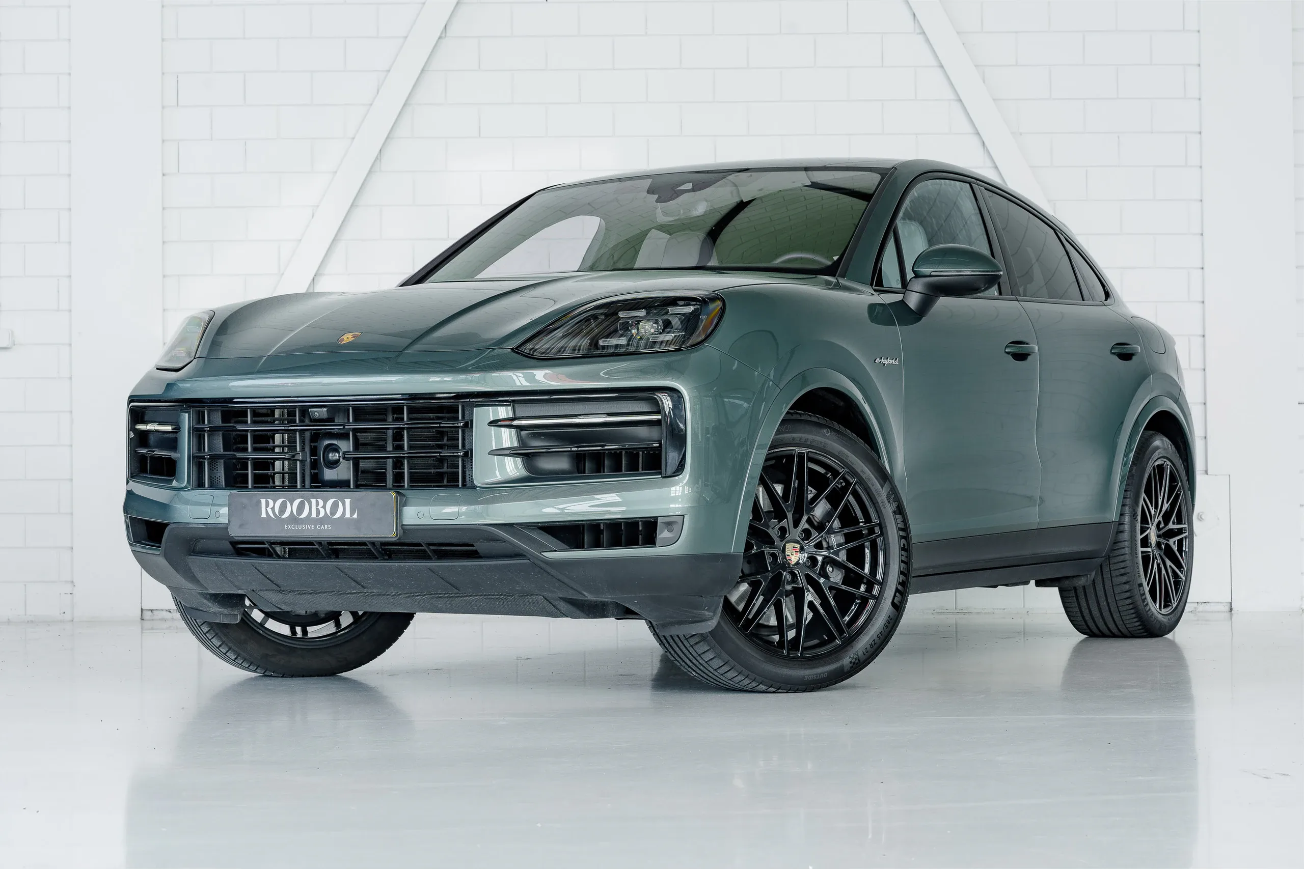 2024 Porsche Cayenne E-Hybrid Coupé angeboten von einem Fachhändler in Berkel en Rodenrijs, Niederlande, Hauptfoto