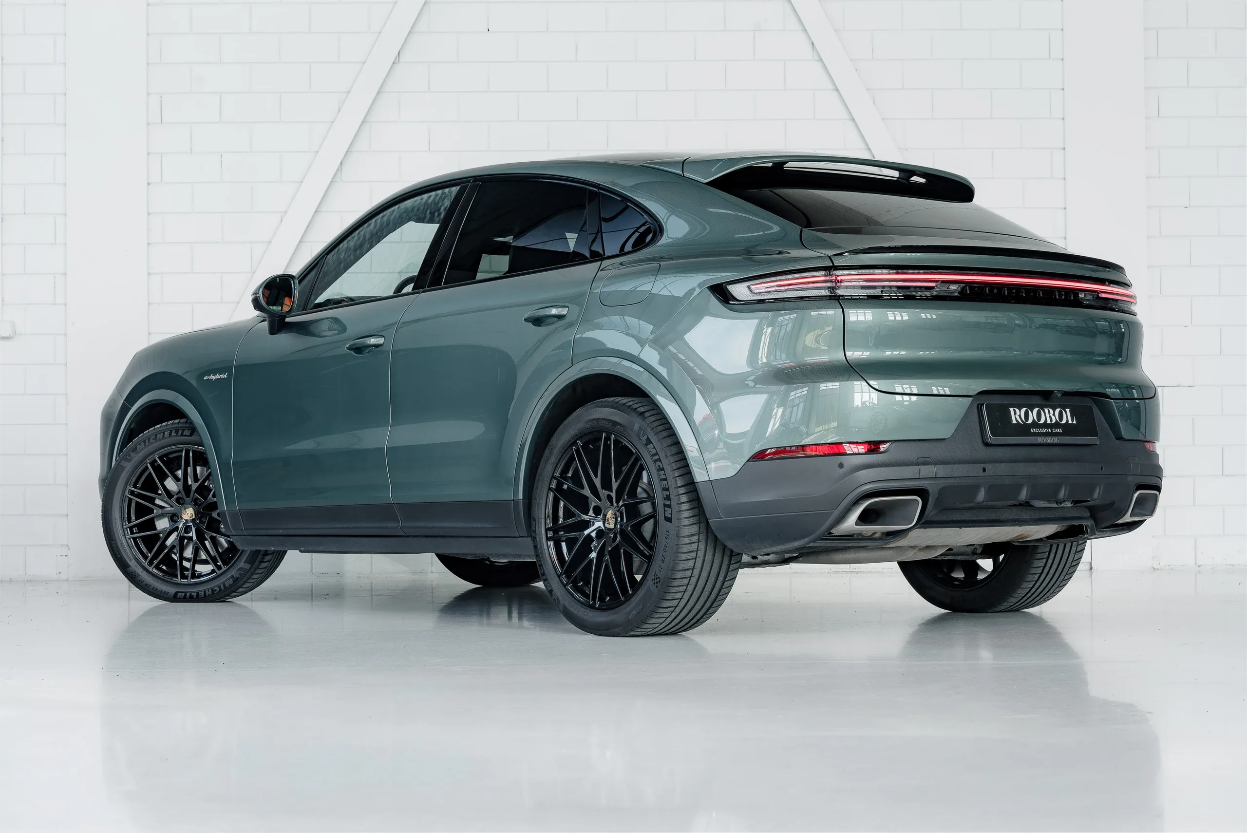 2024 Porsche Cayenne E-Hybrid Coupé, 3/30