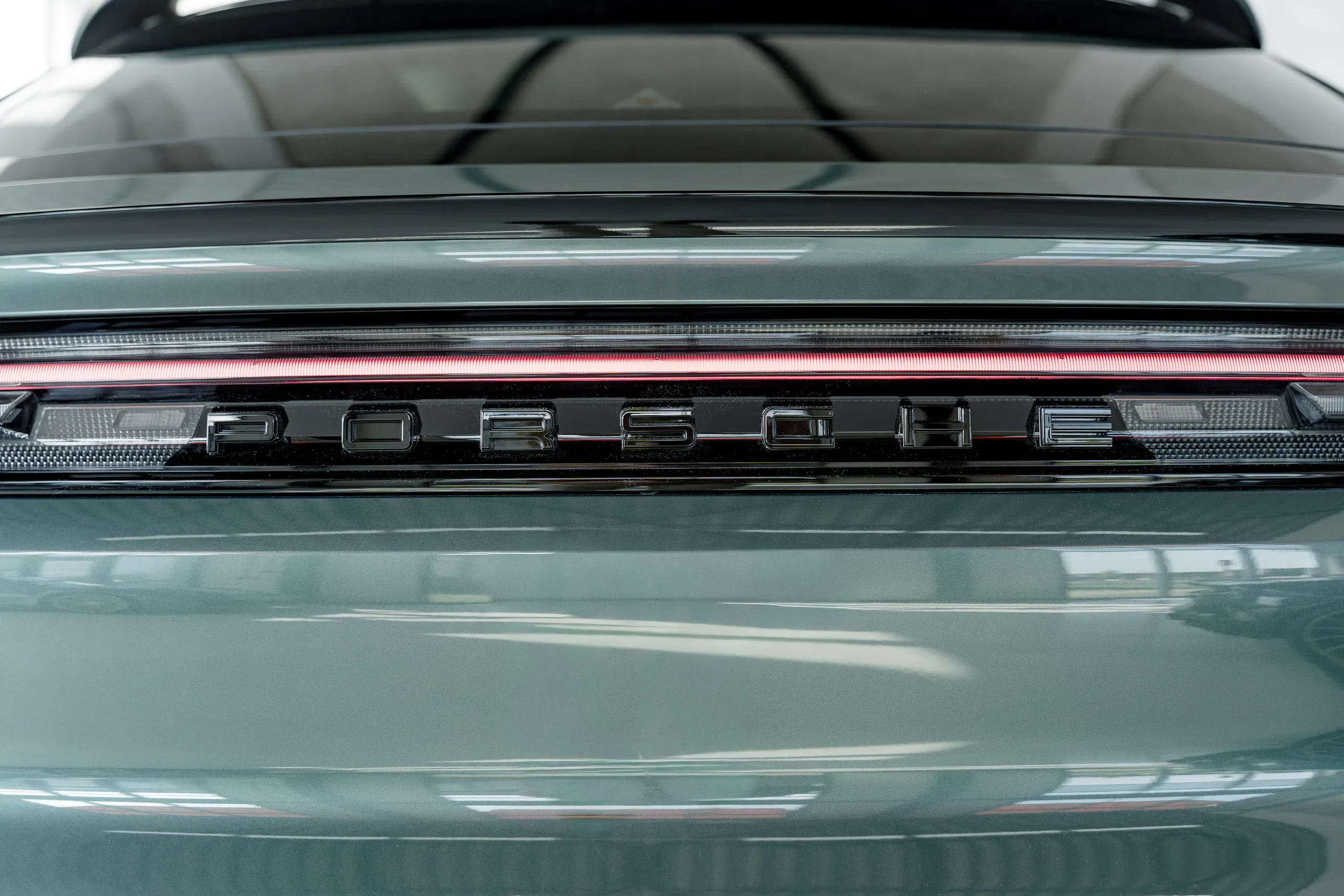 2024 Porsche Cayenne E-Hybrid Coupé, 7/30