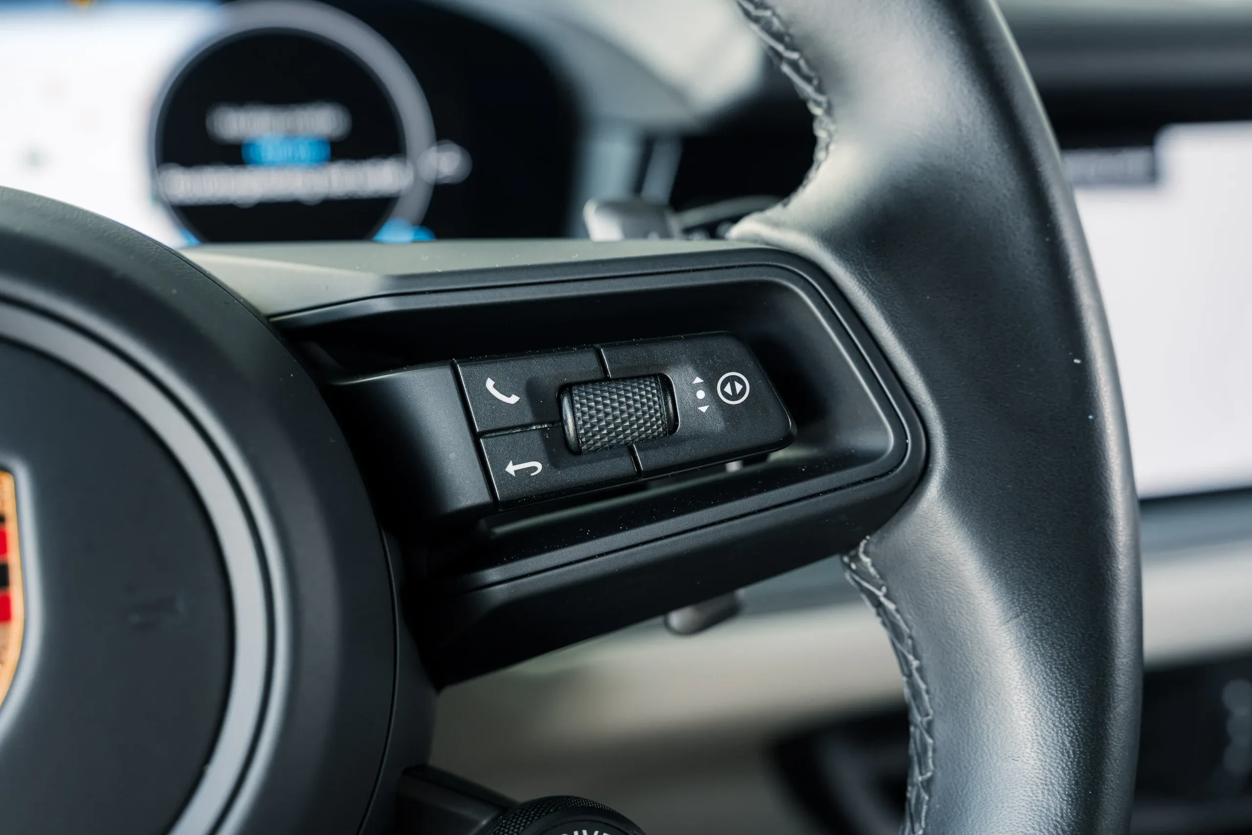 2024 Porsche Cayenne E-Hybrid Coupé, 24/30