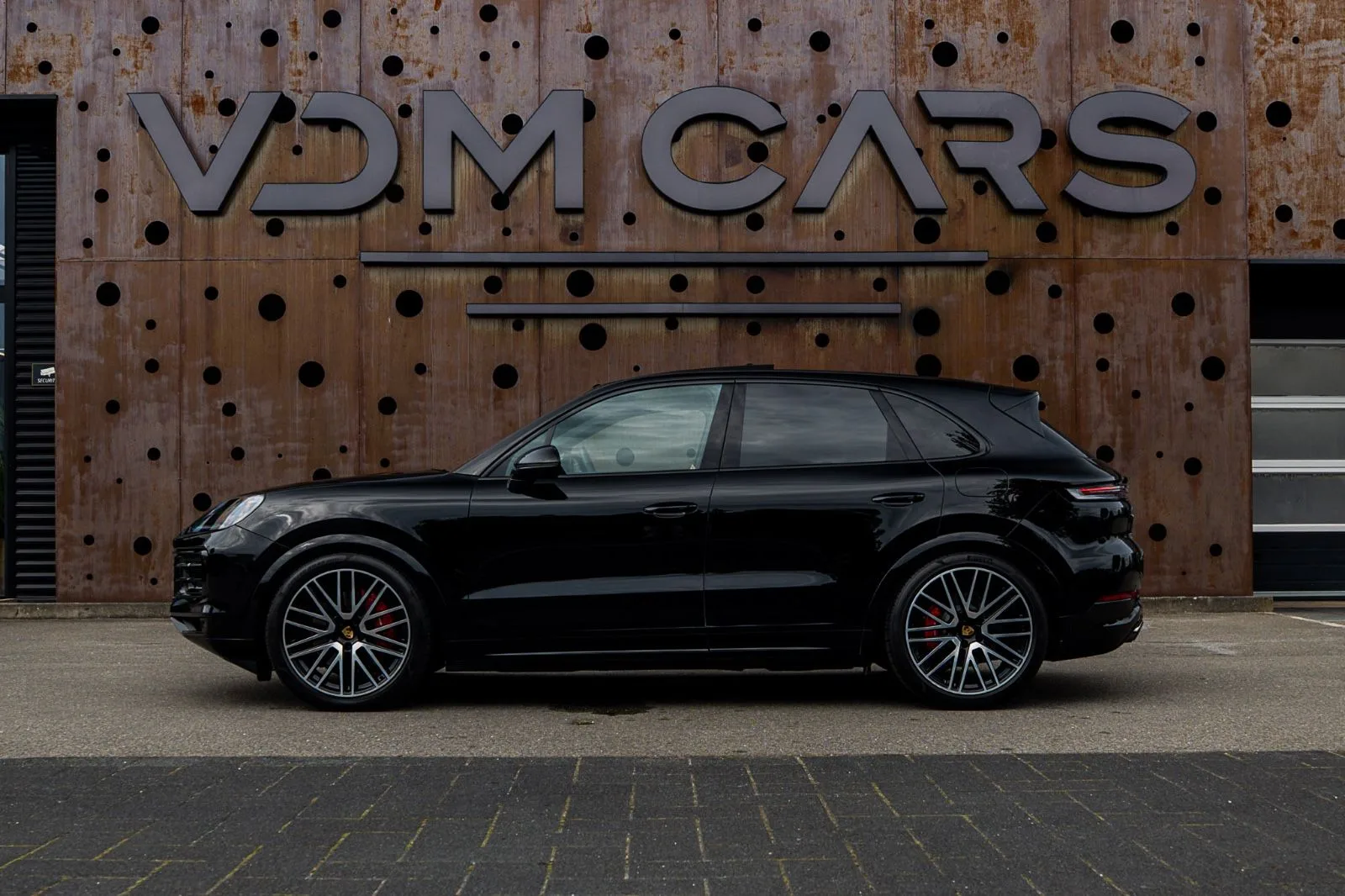 2024 Porsche Cayenne E-Hybrid, 5/30