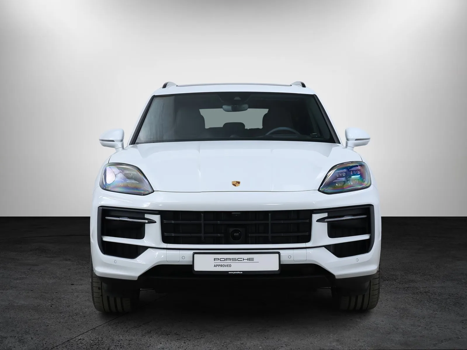 2024 Porsche Cayenne E-Hybrid, 2/29
