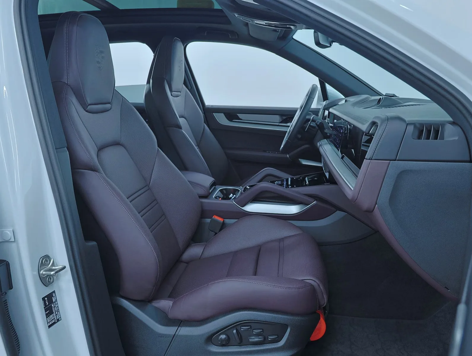 2024 Porsche Cayenne E-Hybrid, 21/29