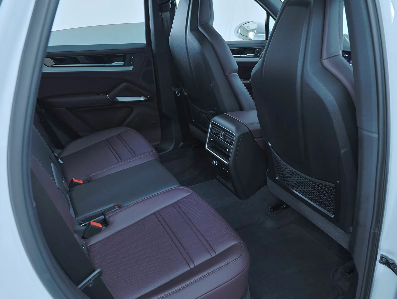 2024 Porsche Cayenne E-Hybrid, 25/29