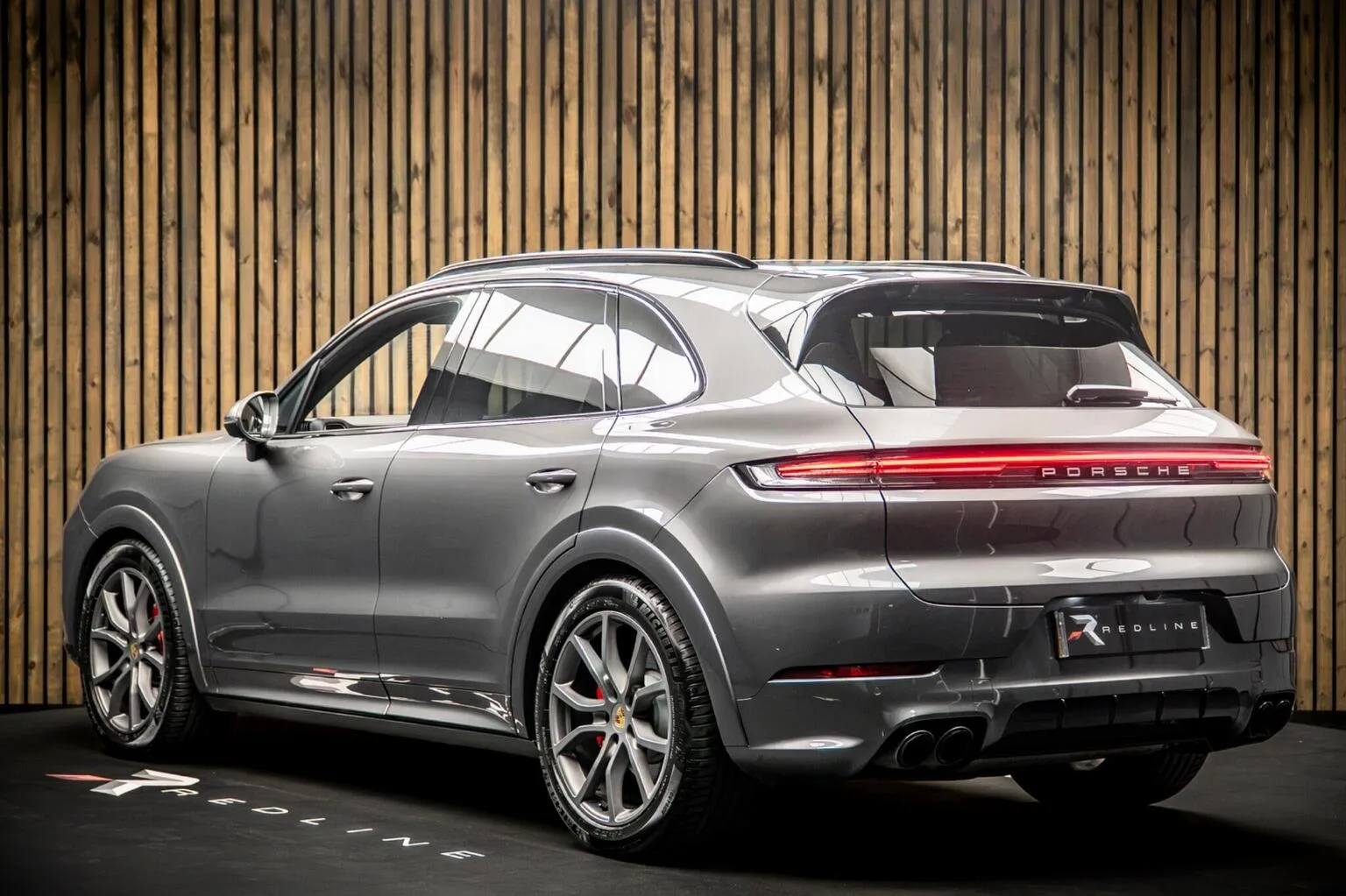 2024 Porsche Cayenne S, 3/30