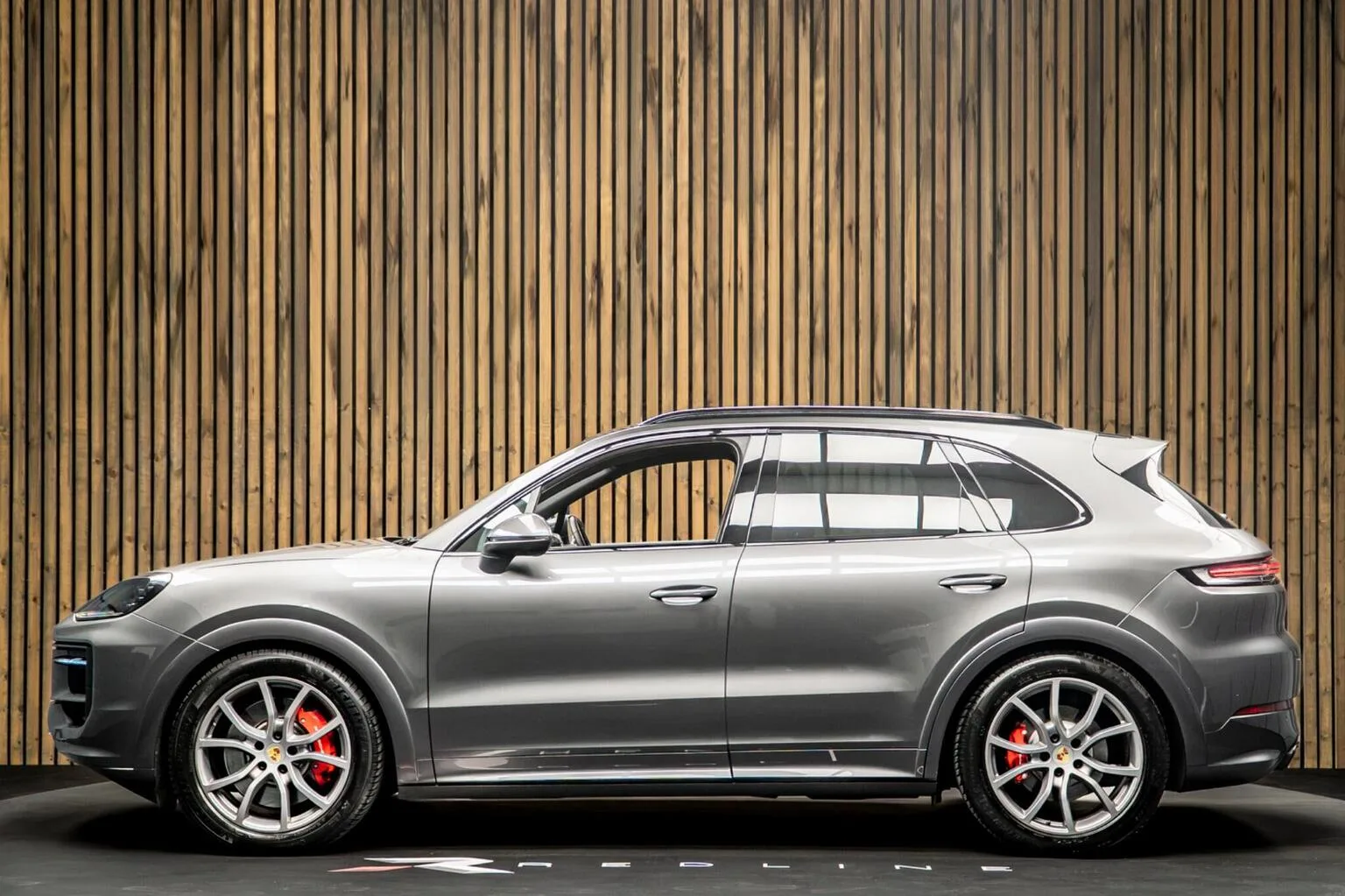 2024 Porsche Cayenne S, 7/30