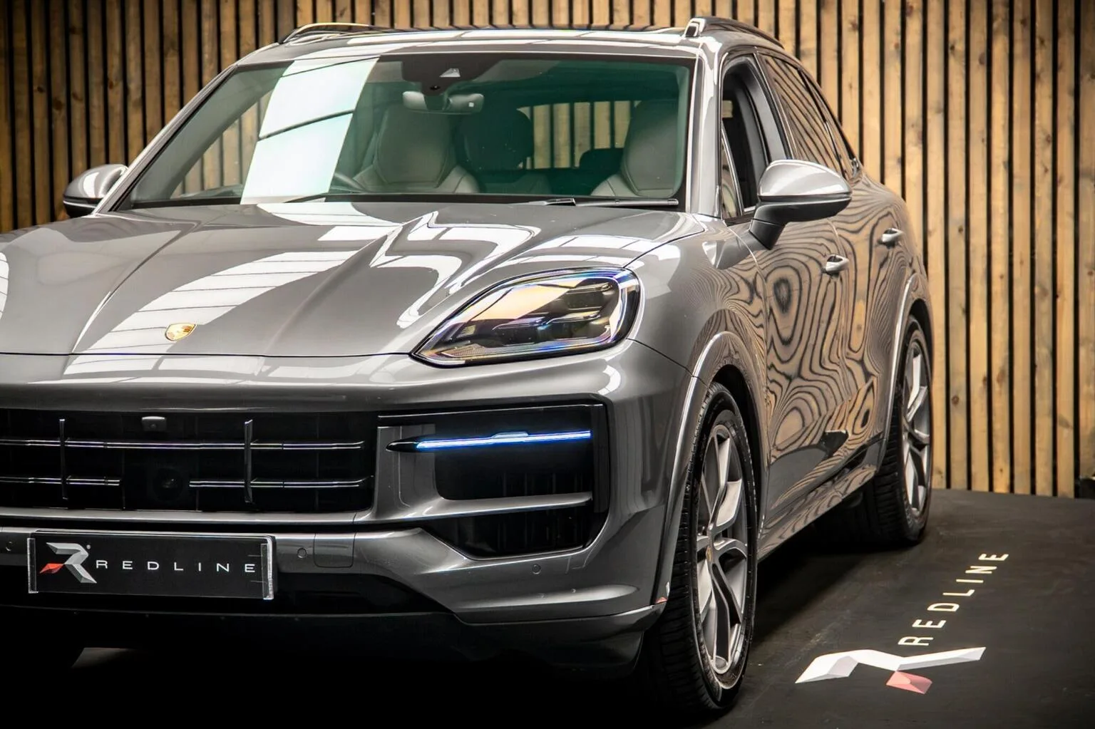 2024 Porsche Cayenne S, 12/30