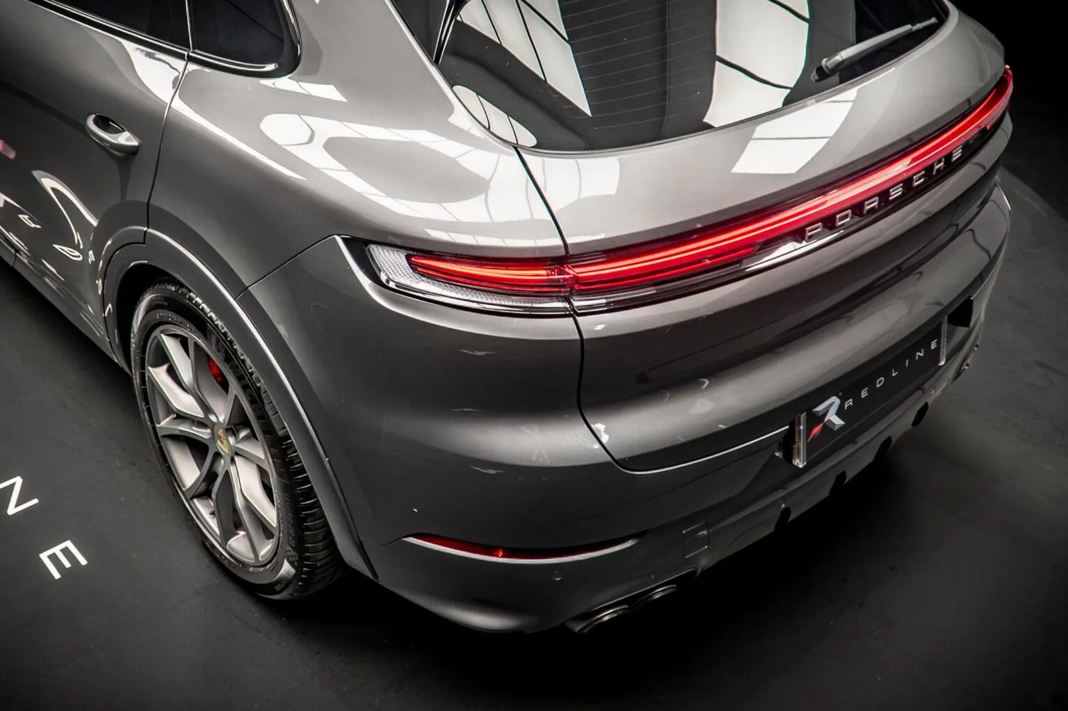 2024 Porsche Cayenne S, 18/30