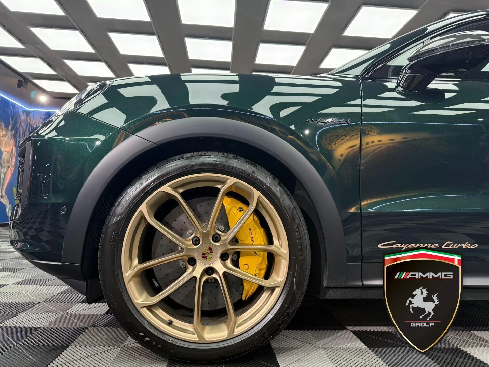 2024 Porsche Cayenne Turbo E-Hybrid Coupé GT Package, 8/15