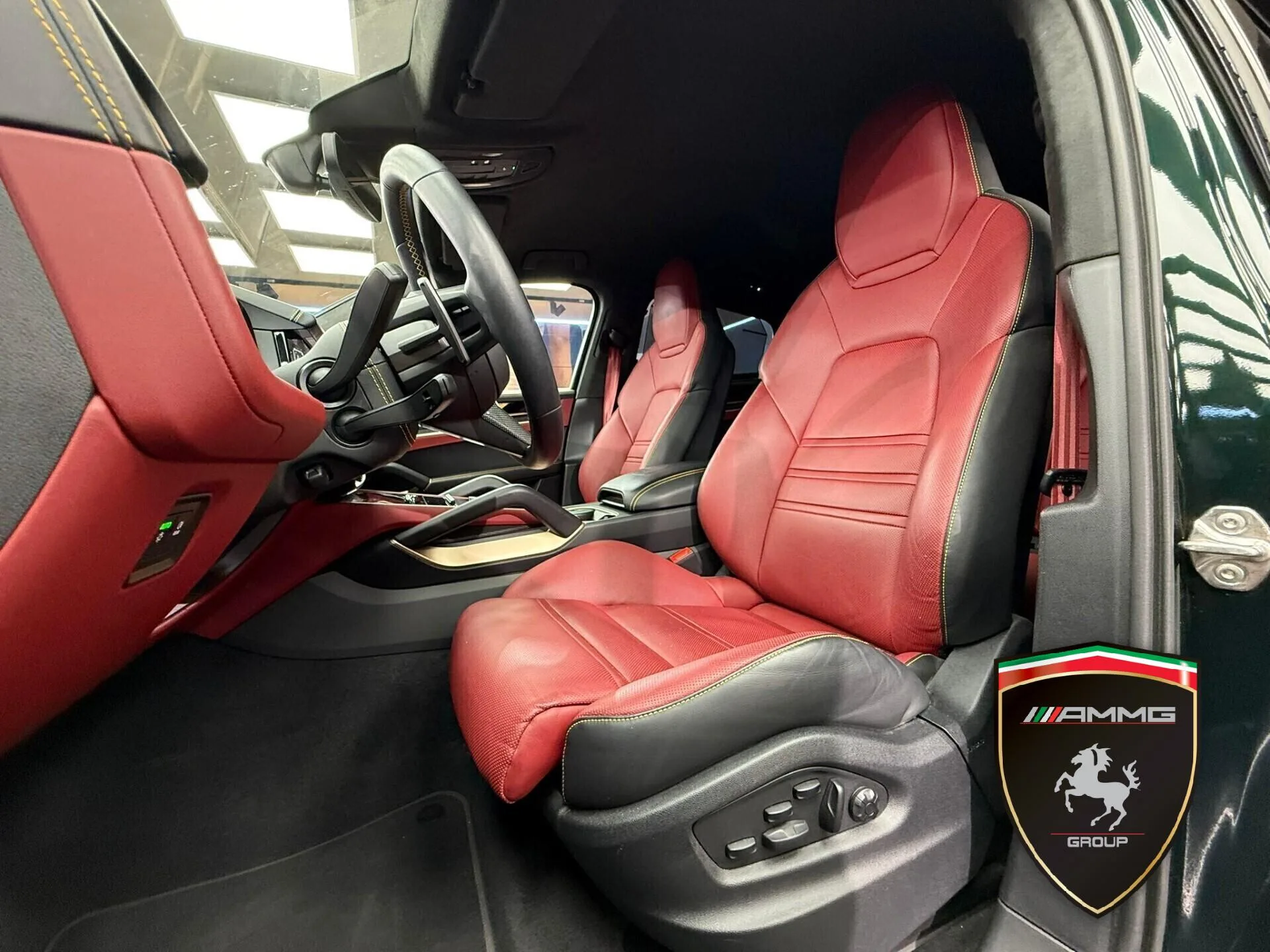 2024 Porsche Cayenne Turbo E-Hybrid Coupé GT Package, 9/15