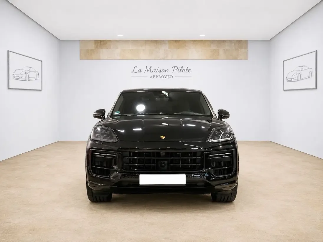 2024 Porsche Cayenne Turbo E-Hybrid Coupé, 3/22
