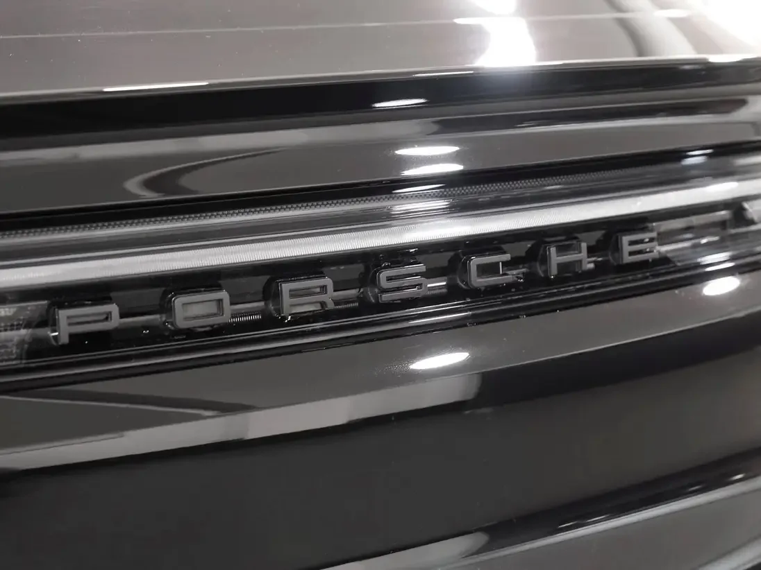2024 Porsche Cayenne Turbo E-Hybrid Coupé, 6/22