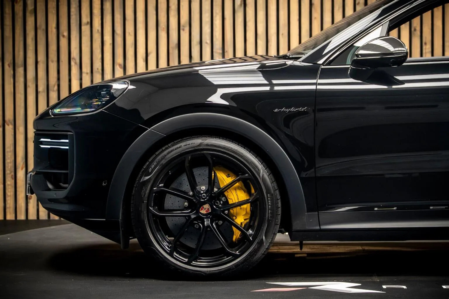 2024 Porsche Cayenne Turbo E-Hybrid Coupé, 8/30