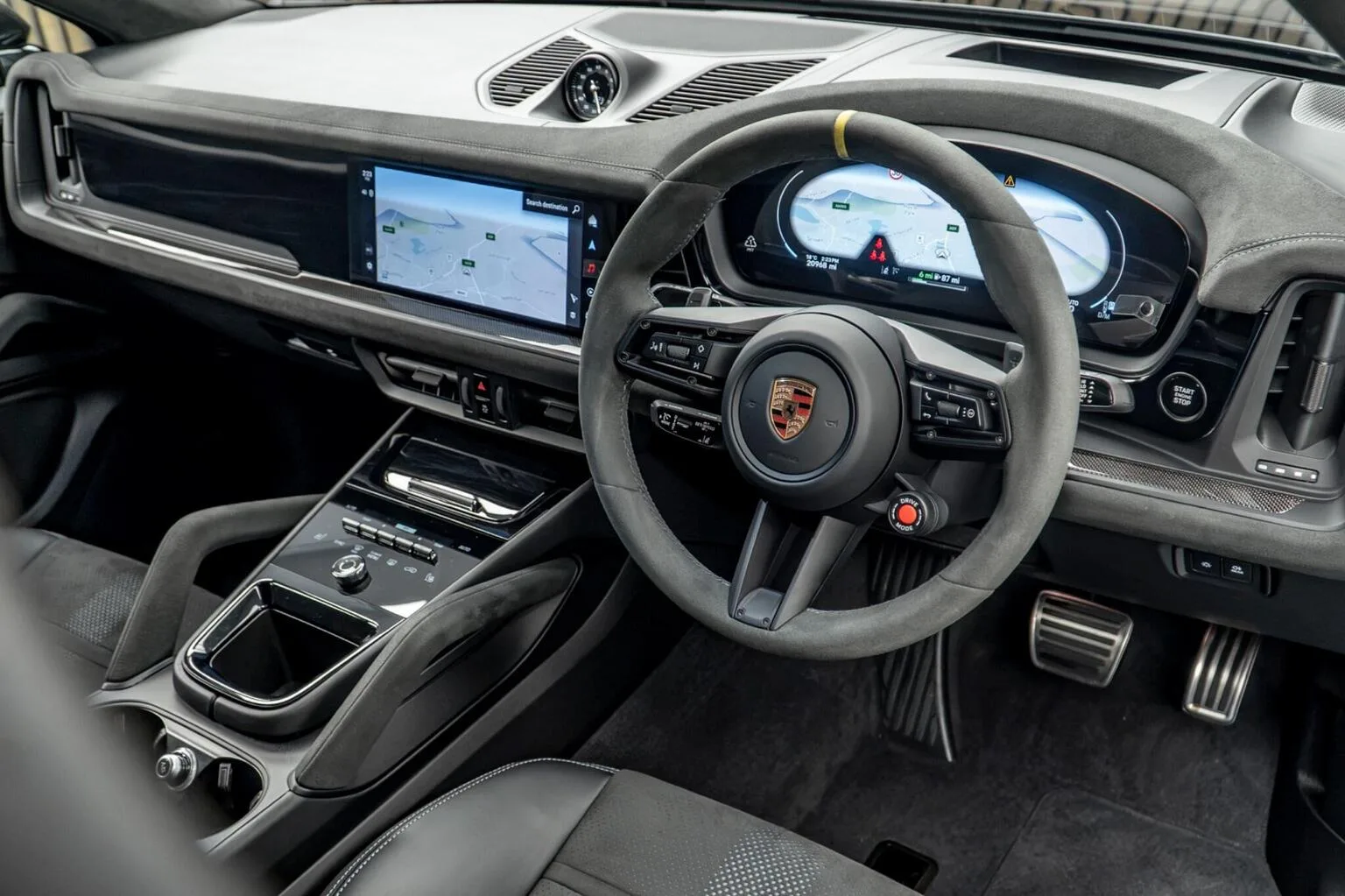 2024 Porsche Cayenne Turbo E-Hybrid Coupé, 23/30