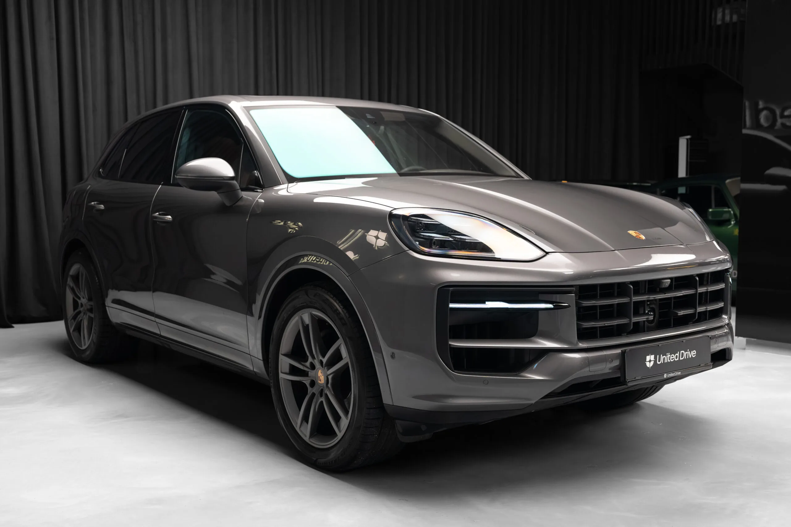 2024 Porsche Cayenne, 3/30