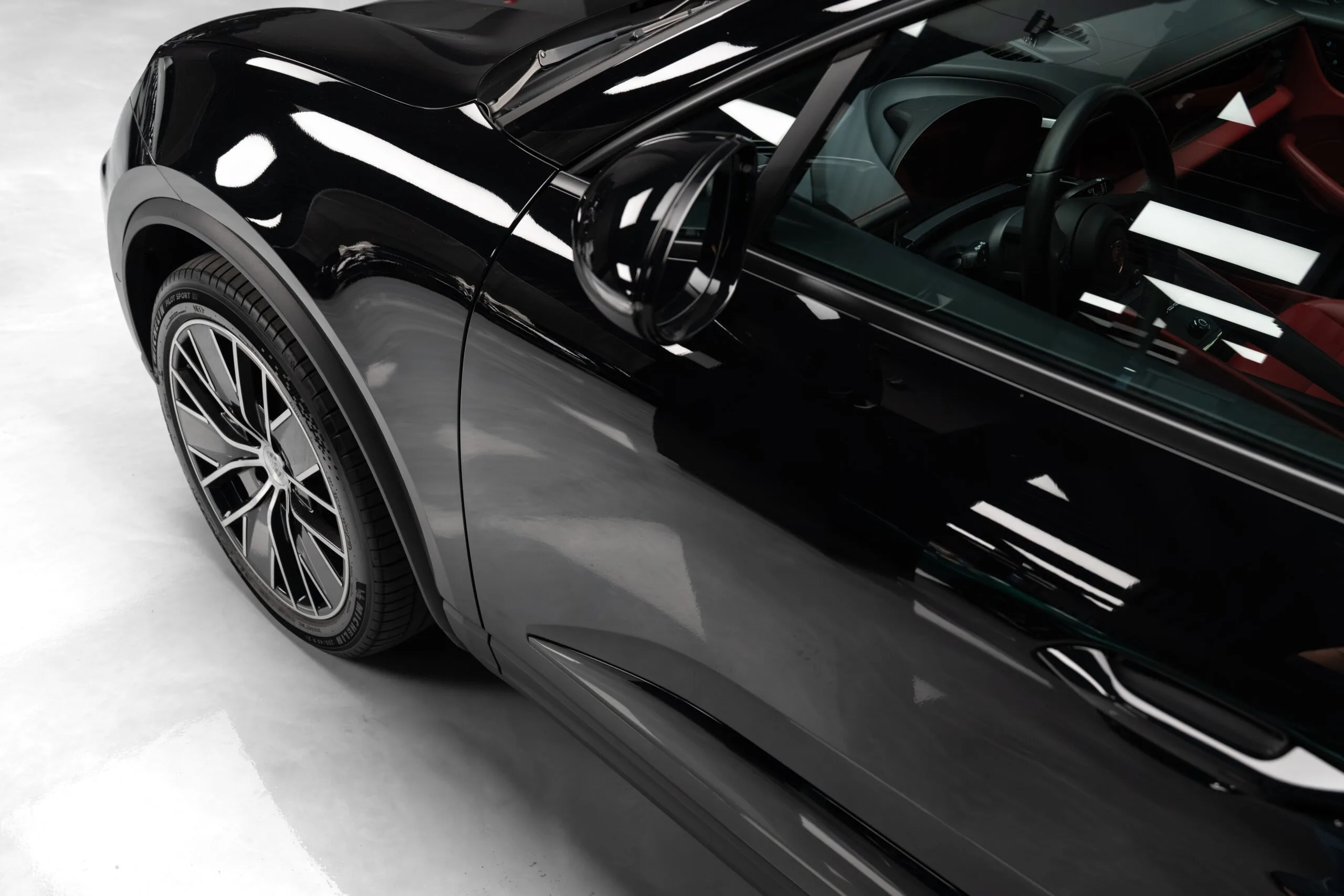 2024 Porsche Macan 4, 7/30