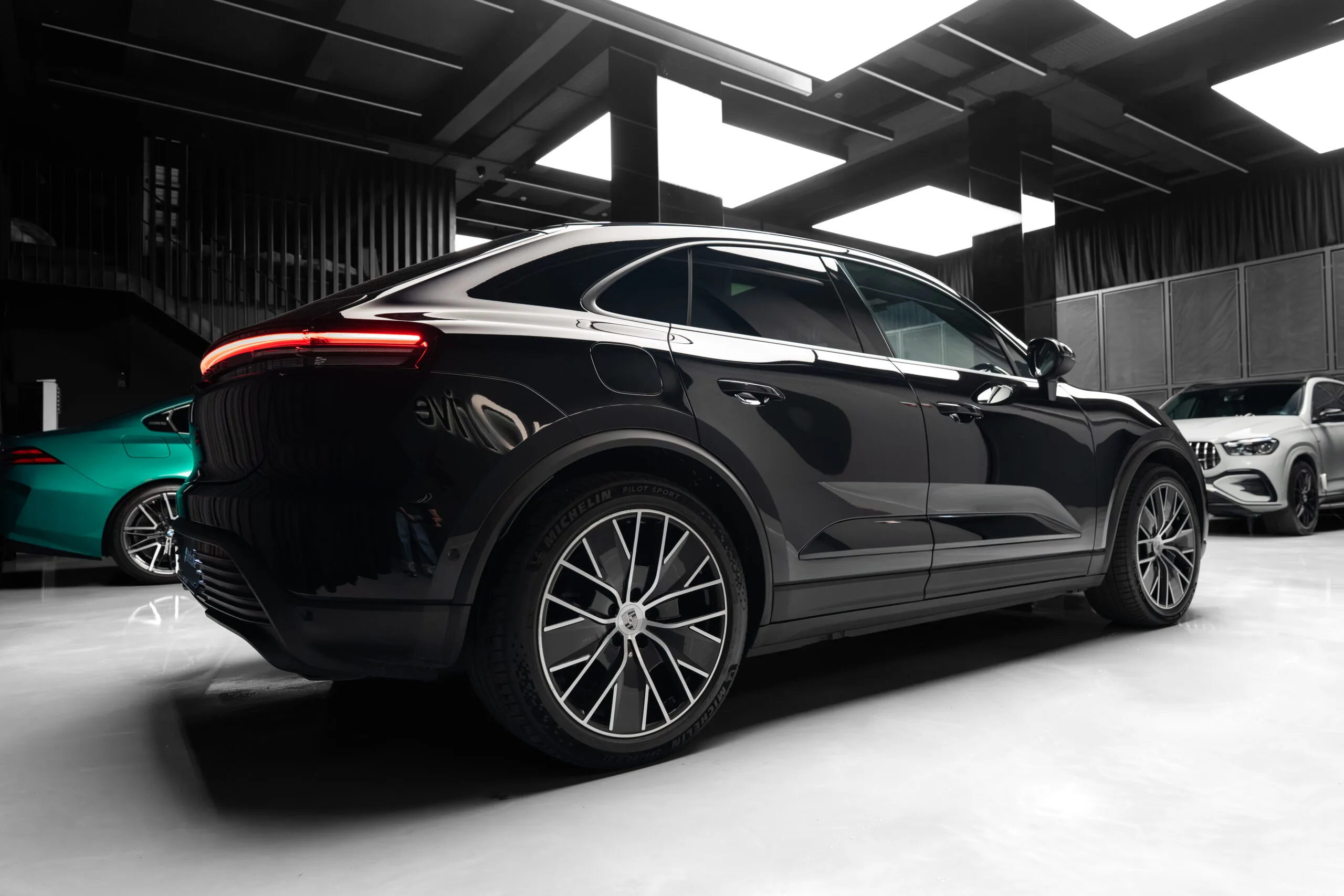 2024 Porsche Macan 4, 10/30