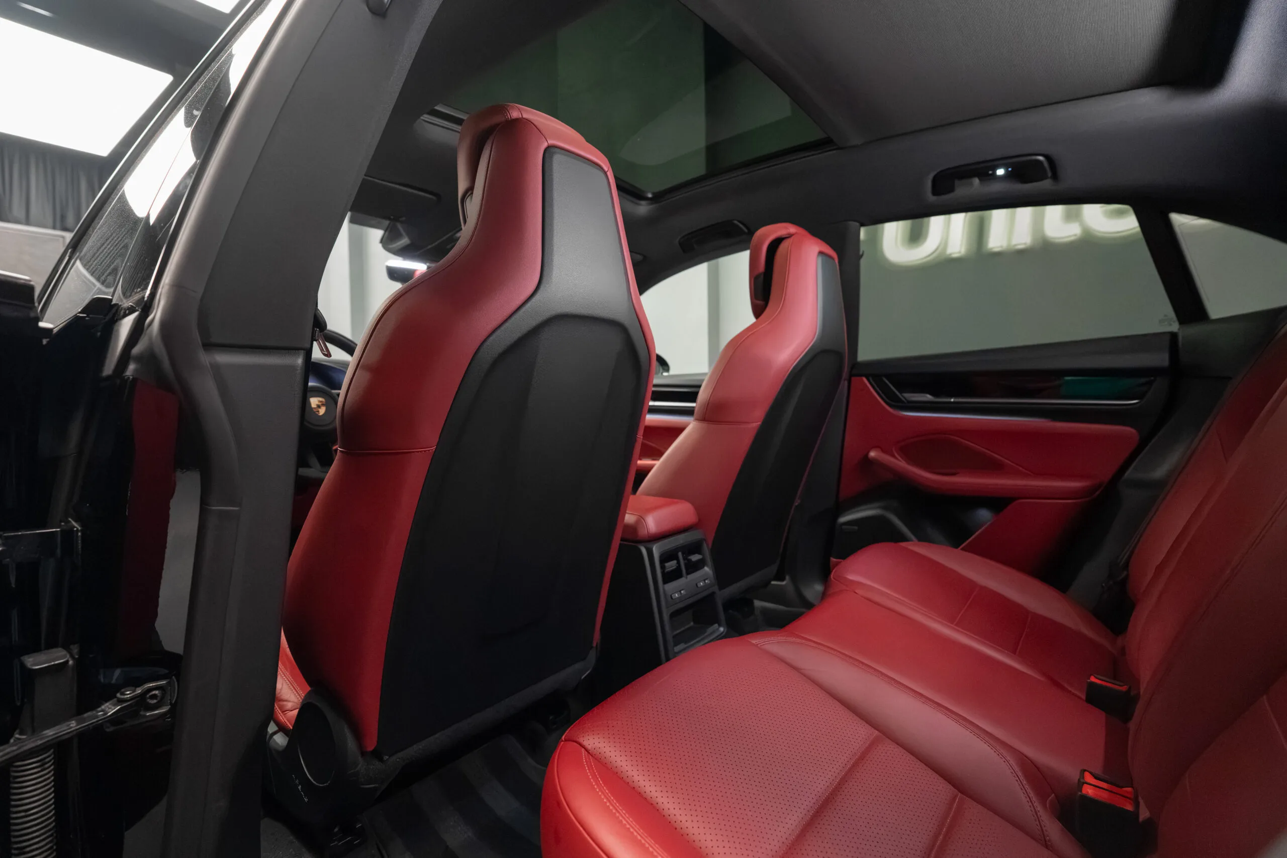 2024 Porsche Macan 4, 30/30