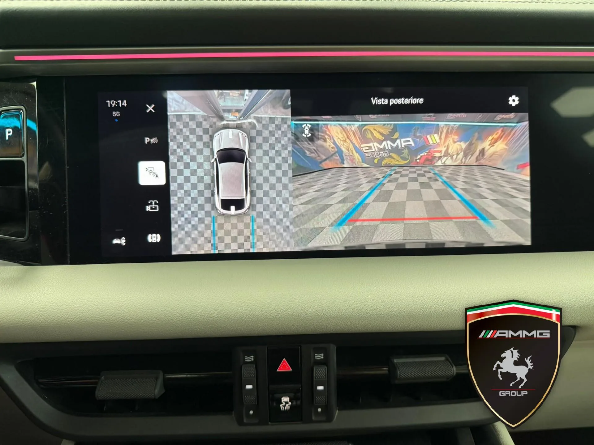 2024 Porsche Macan 4S Electric, 15/15