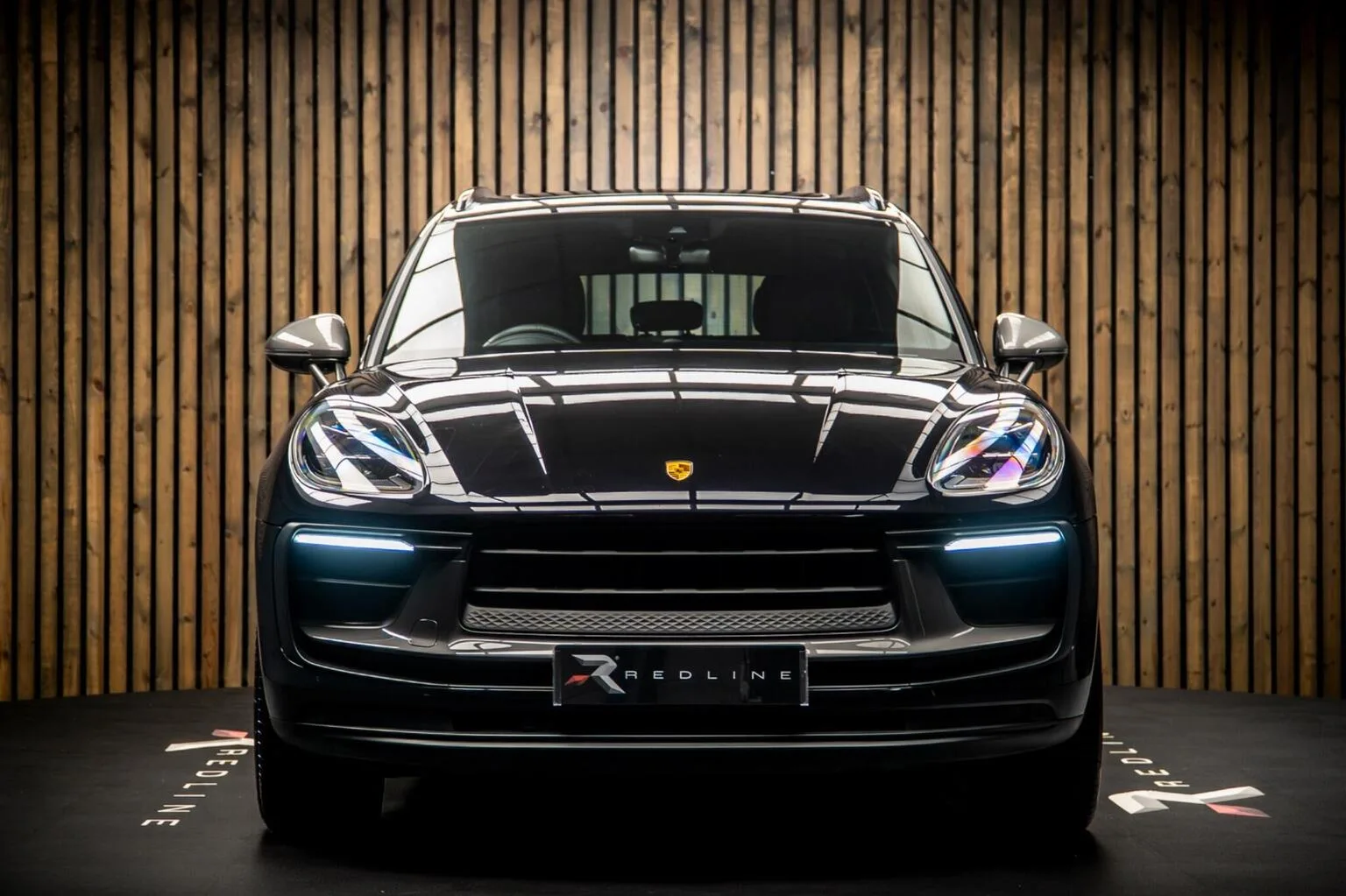 2024 Porsche Macan T, 5/30