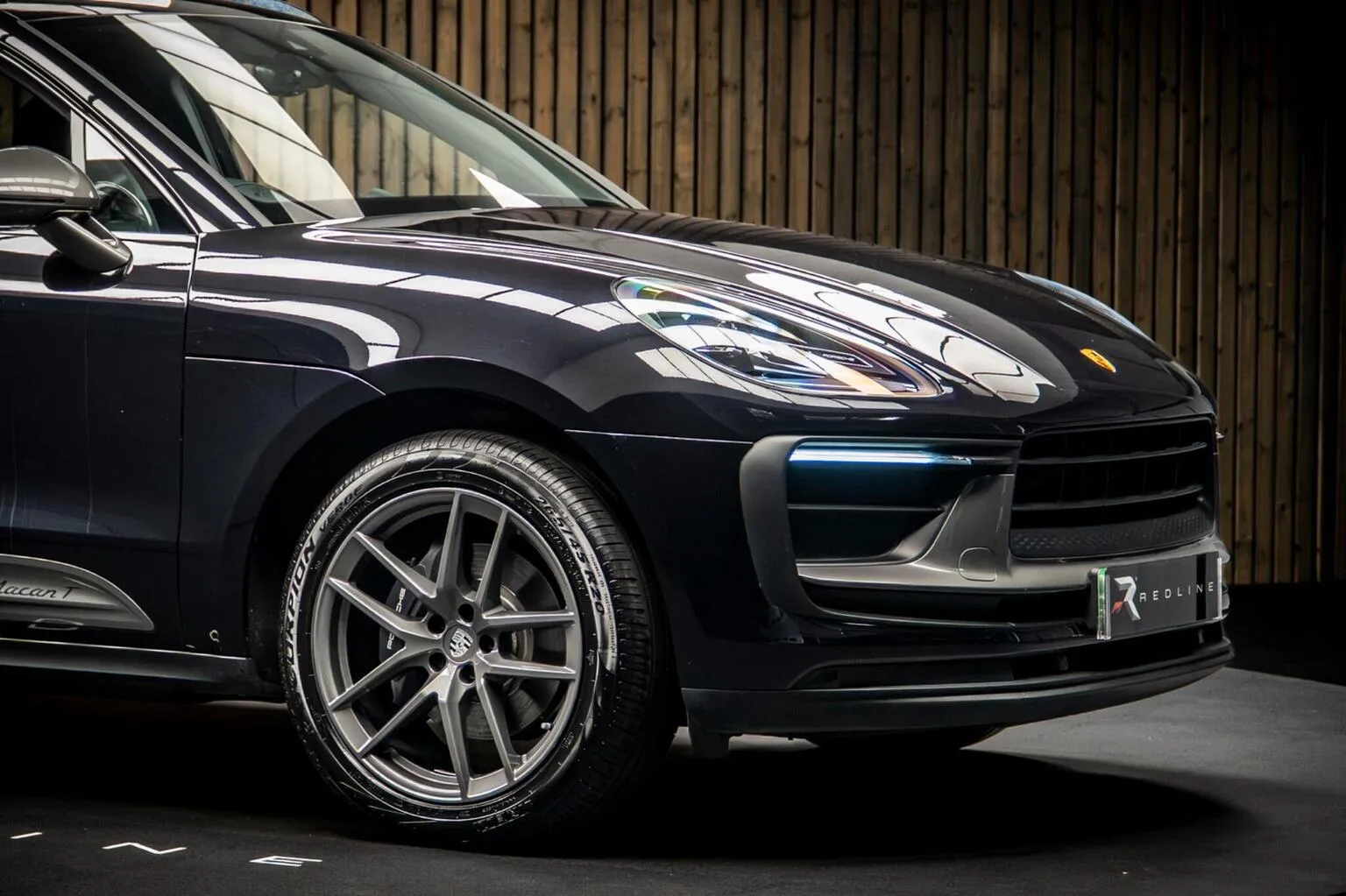 2024 Porsche Macan T, 9/30