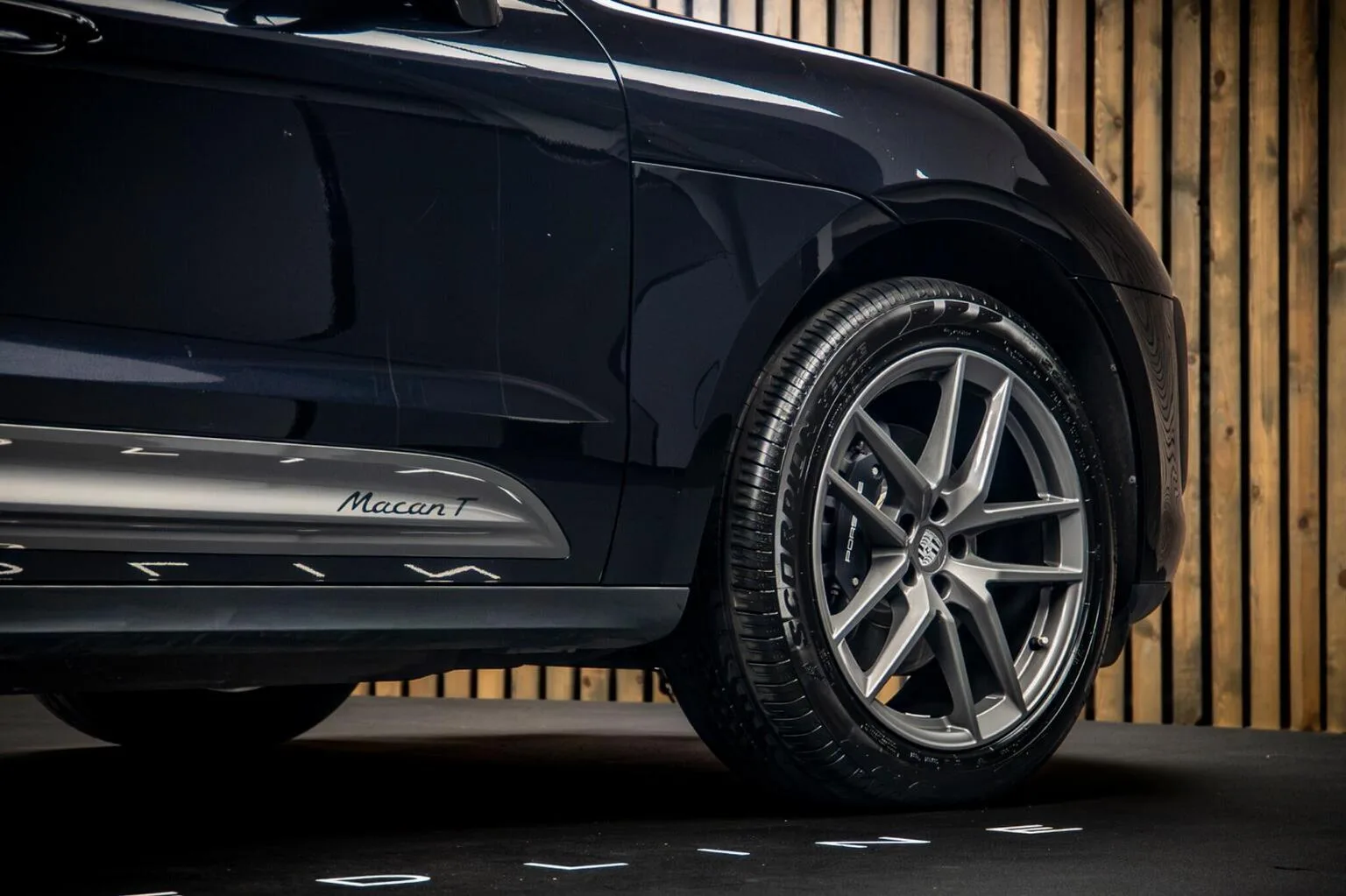 2024 Porsche Macan T, 13/30