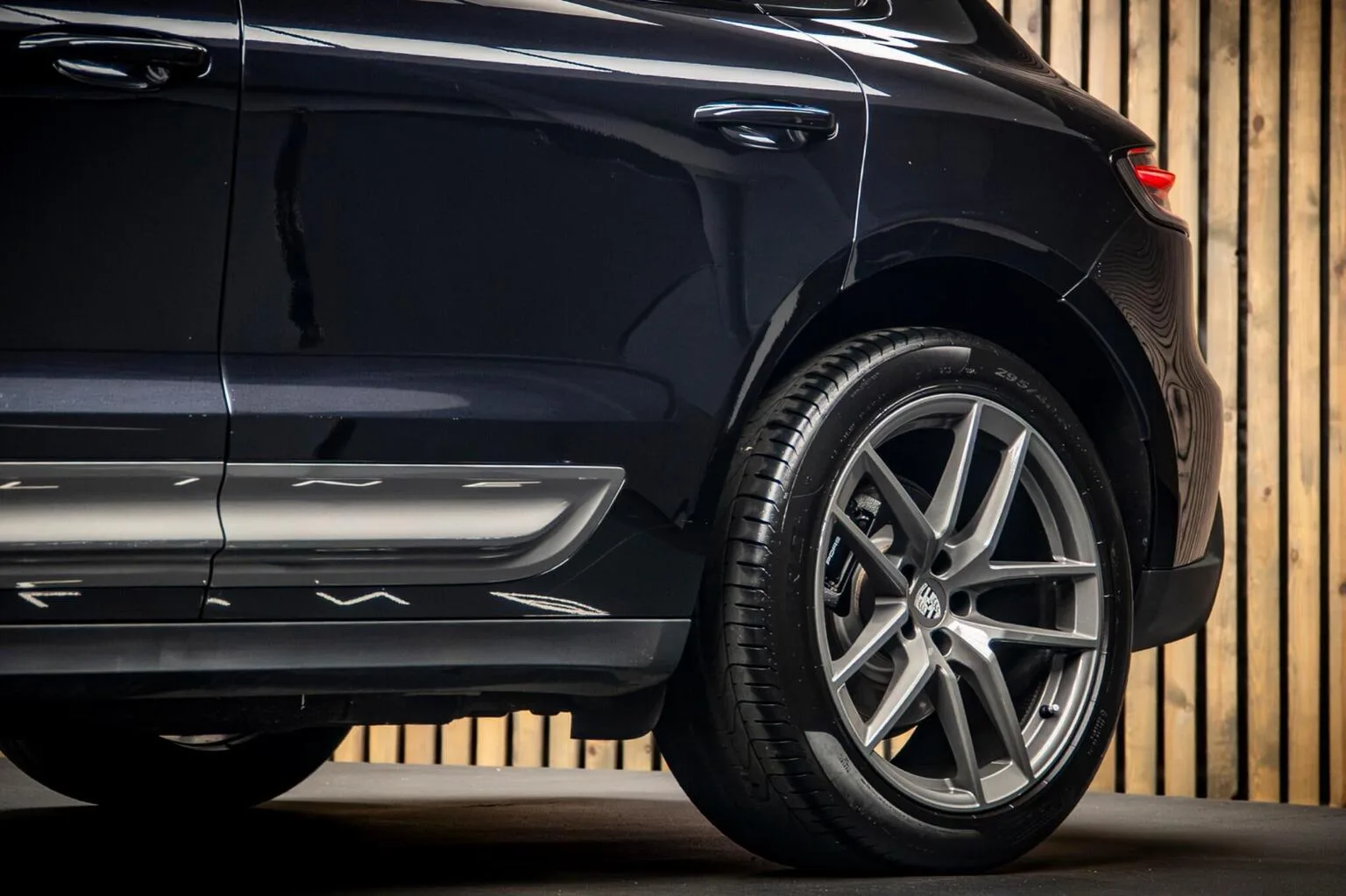 2024 Porsche Macan T, 15/30