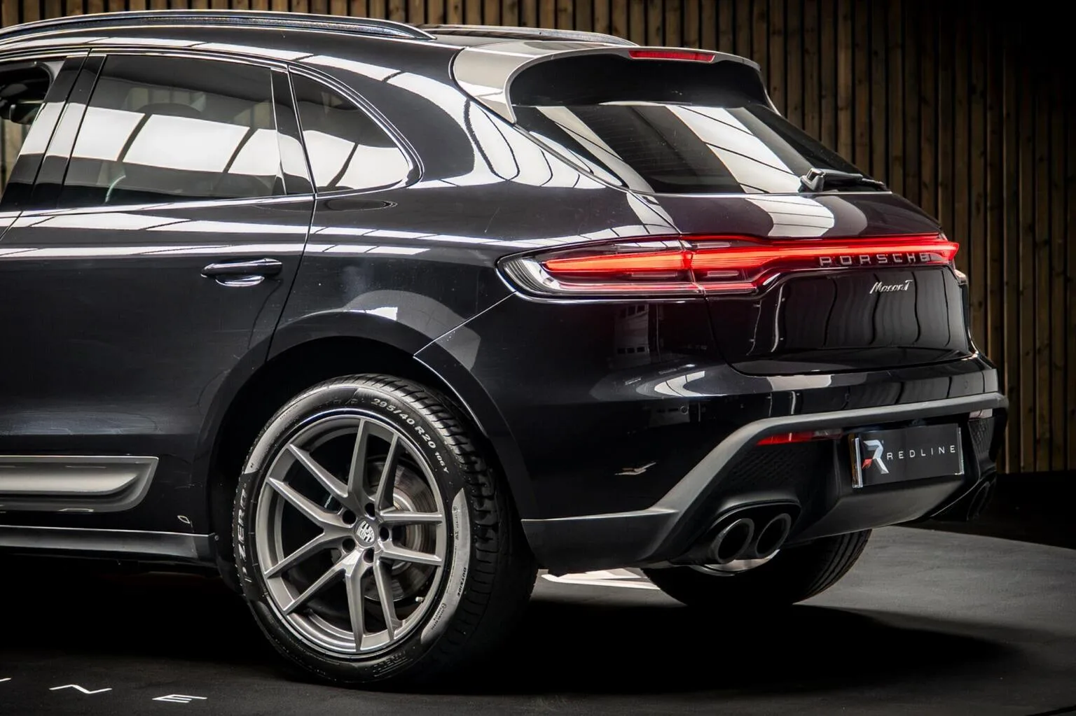 2024 Porsche Macan T, 16/30