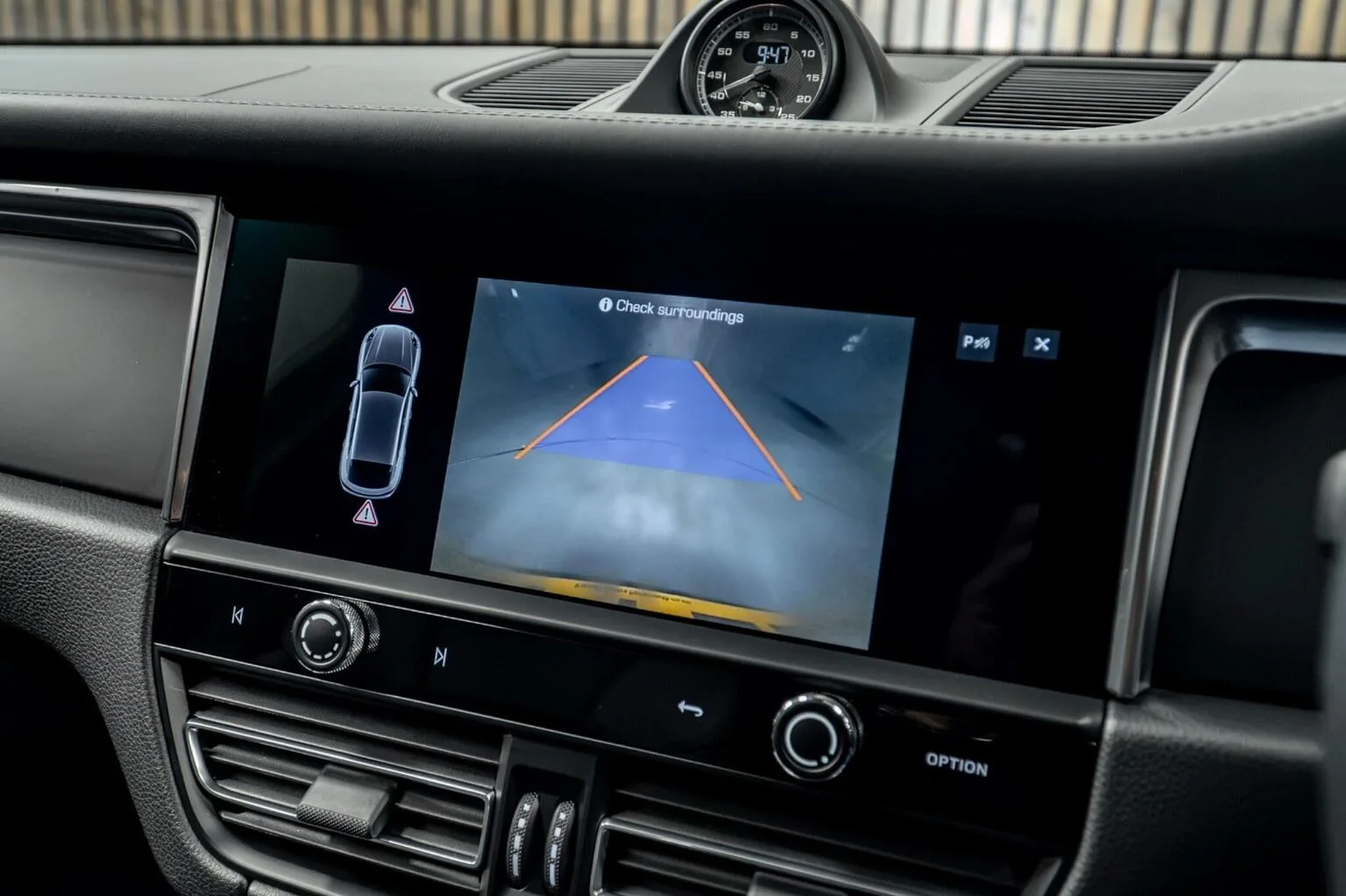 2024 Porsche Macan T, 26/30