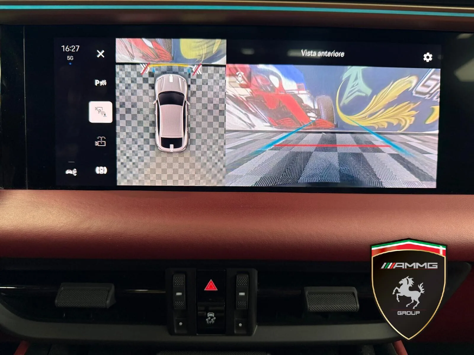 2024 Porsche Macan Turbo Electric, 14/15