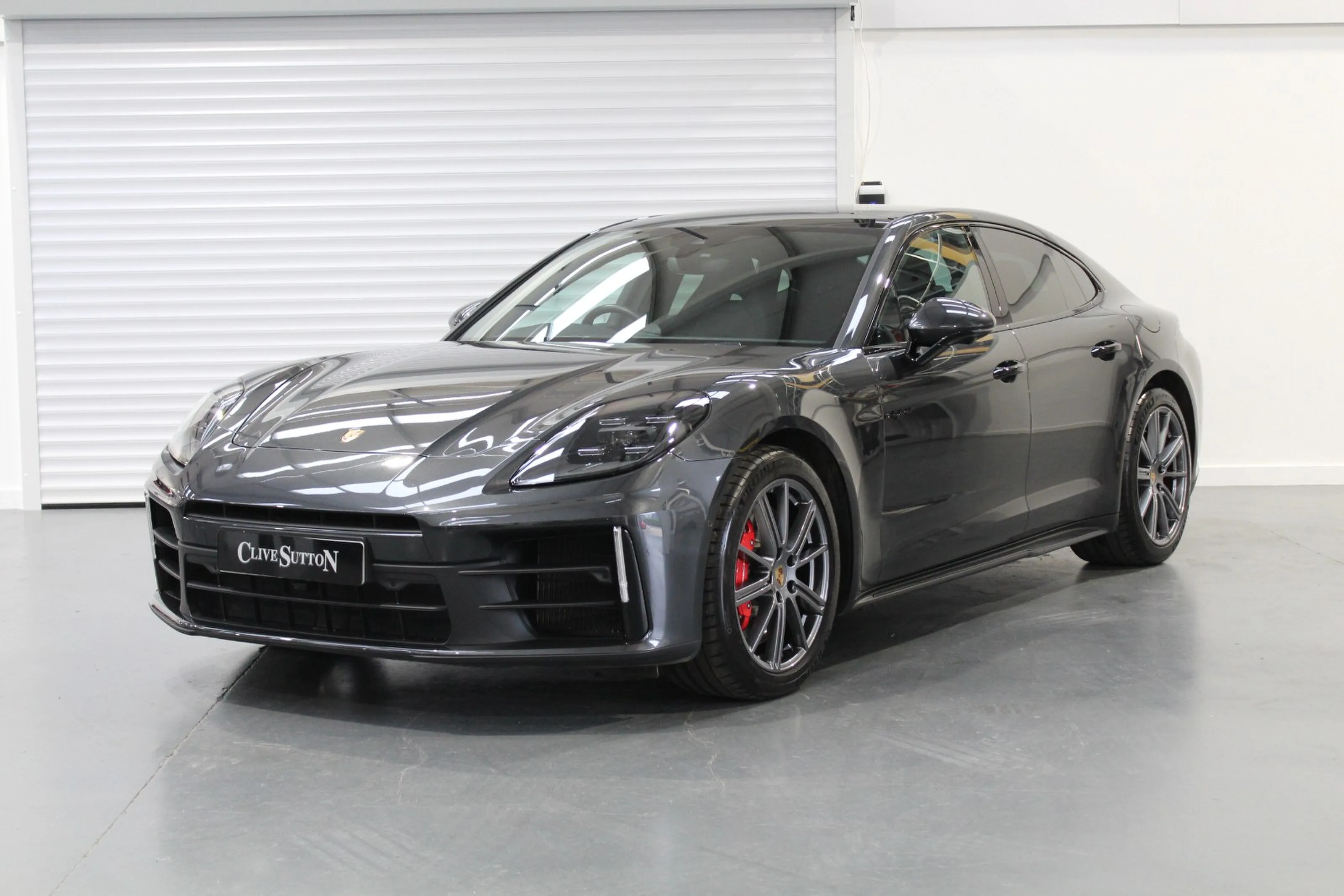 2024 Porsche Panamera 4S E-Hybrid angeboten von einem Fachhändler in London, Vereinigtes Königreich, Hauptfoto