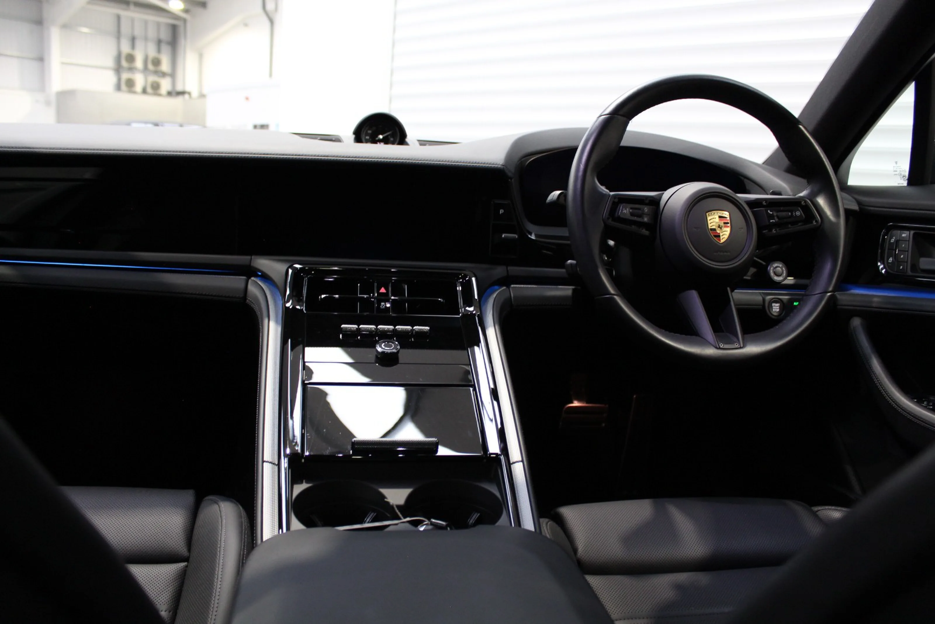 2024 Porsche Panamera 4S E-Hybrid, 3/23