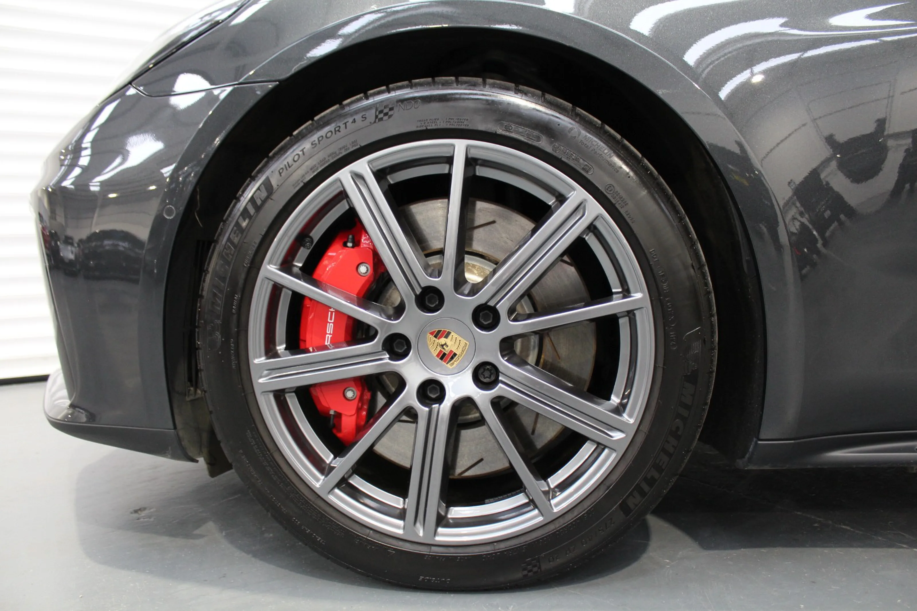 2024 Porsche Panamera 4S E-Hybrid, 21/23