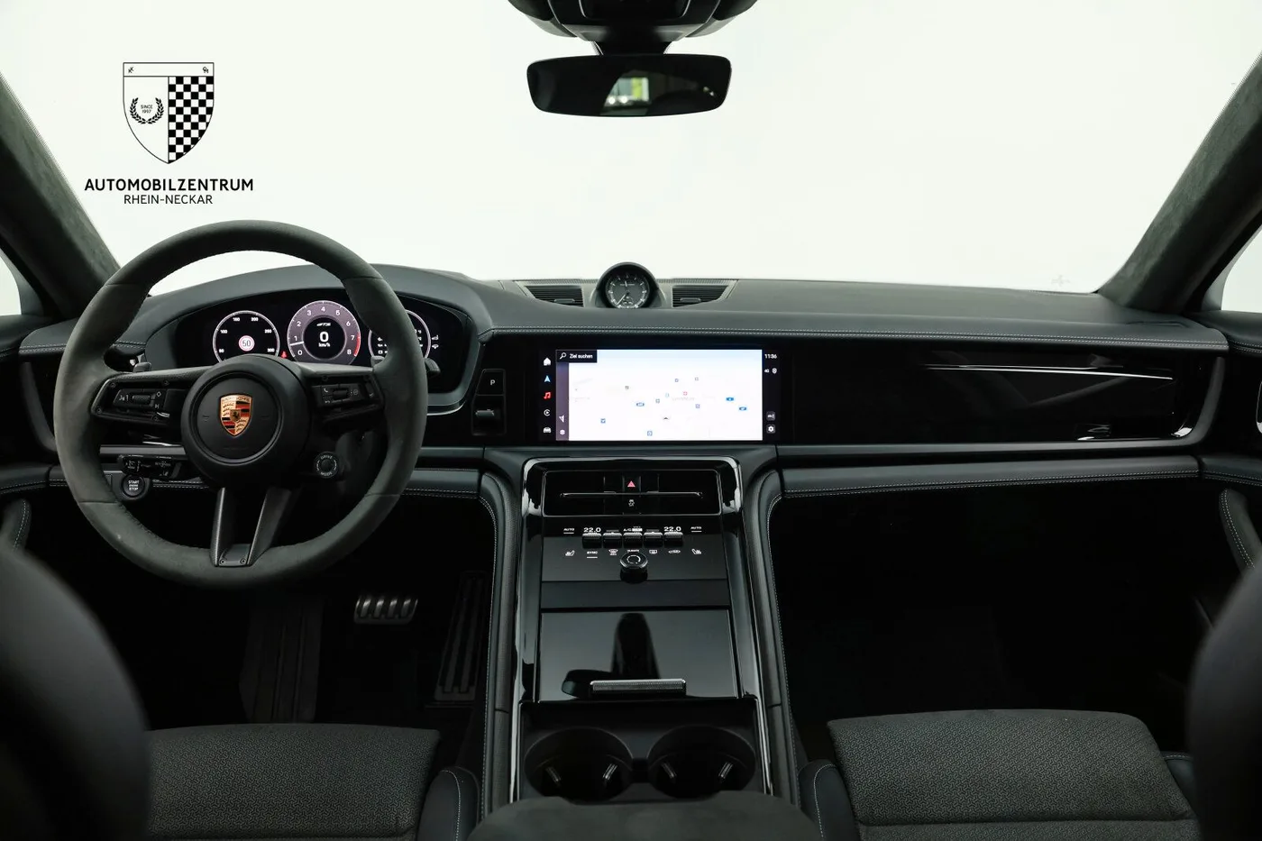 2024 Porsche Panamera GTS offered by a supercar dealer in Viernheim, Germany, photo 20 of 25