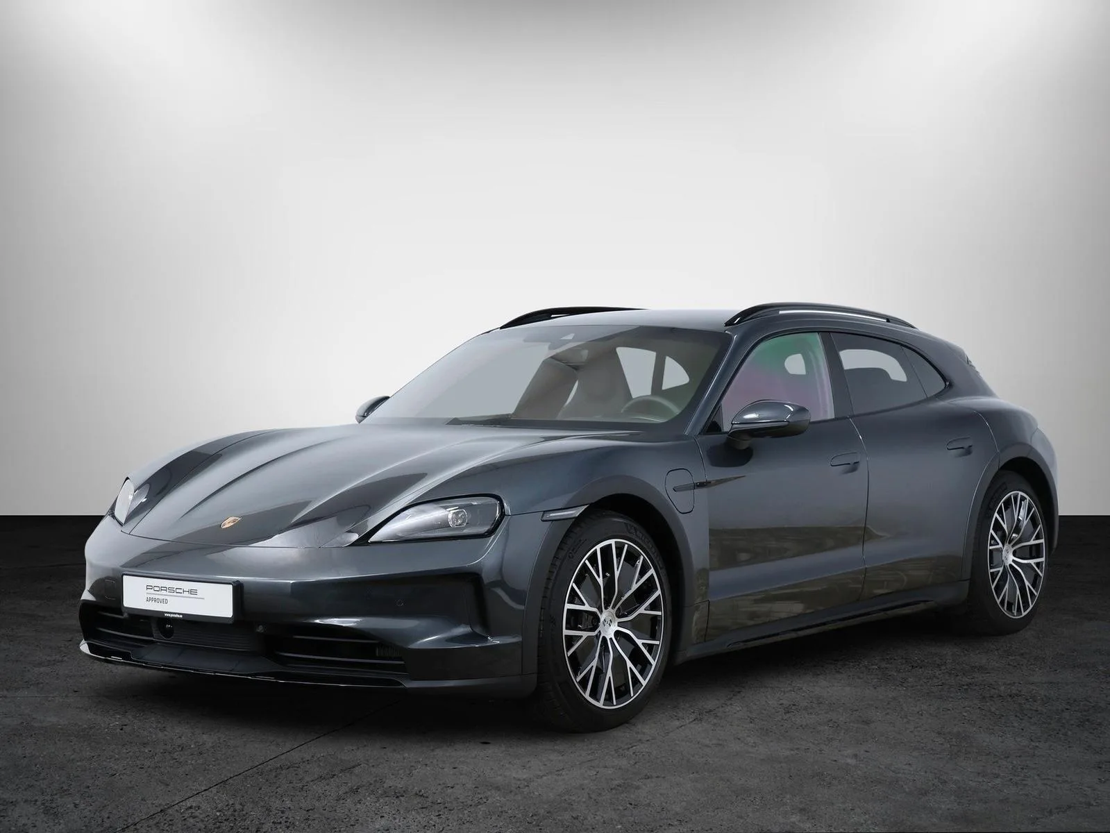 2024 Porsche Taycan Cross Turismo 4 angeboten von einem Fachhändler in Tallinn, Estland, Hauptfoto
