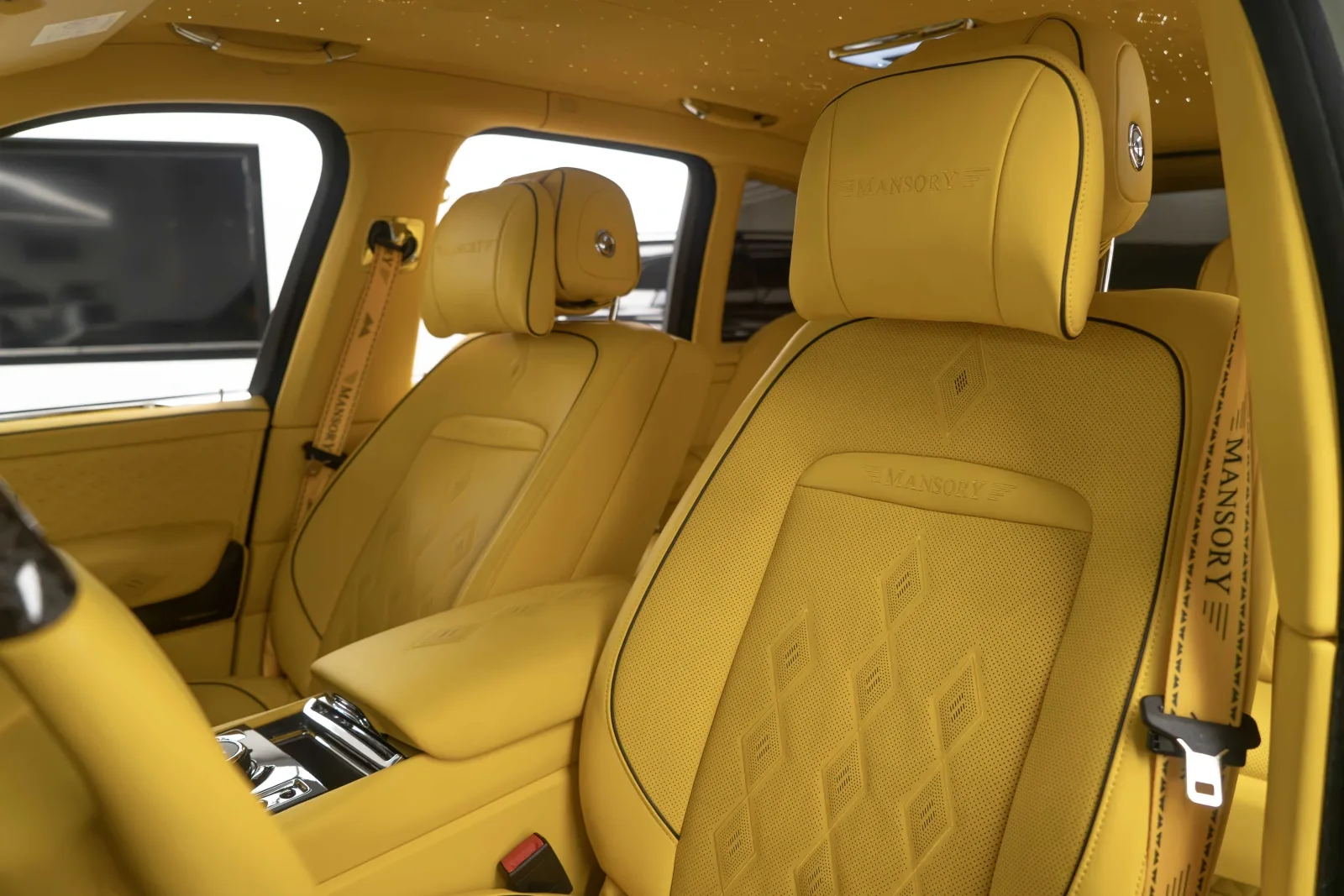2024 Rolls-Royce Cullinan Black Badge by Mansory, 9/15
