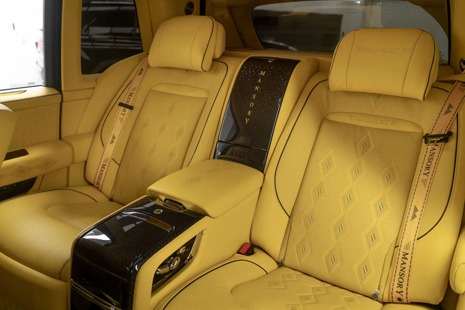 2024 Rolls-Royce Cullinan Black Badge by Mansory, 12/15