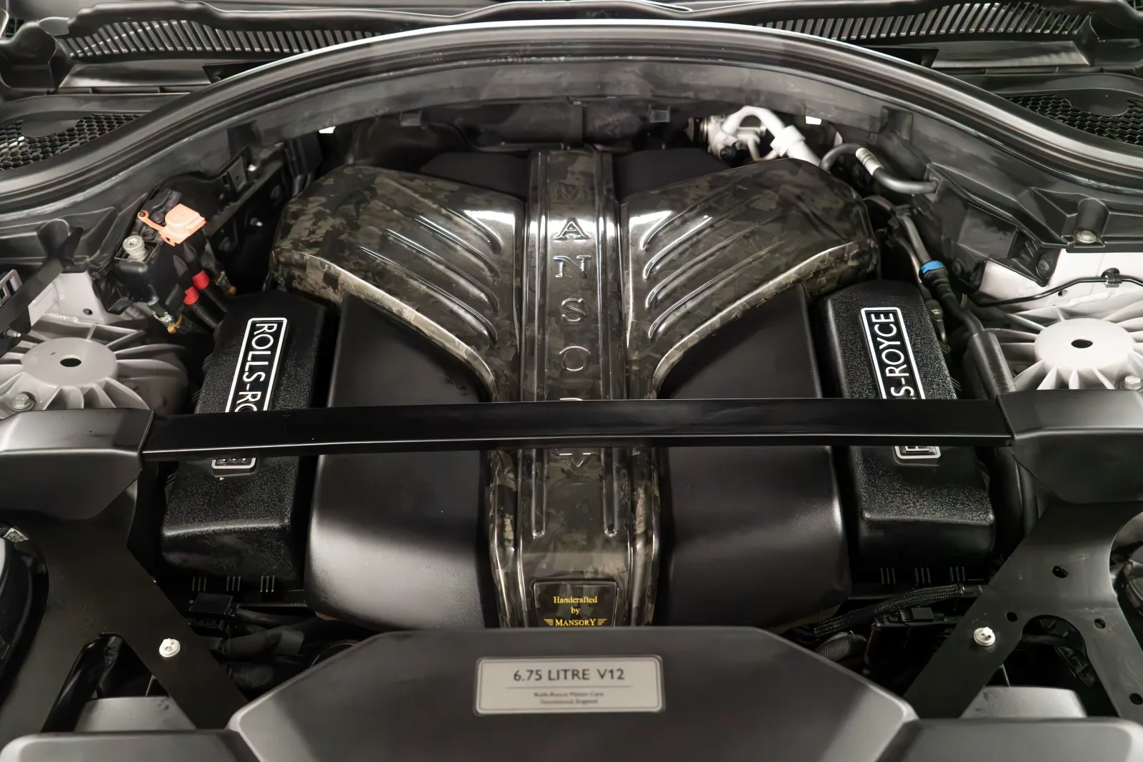 2024 Rolls-Royce Cullinan Black Badge by Mansory, 15/15